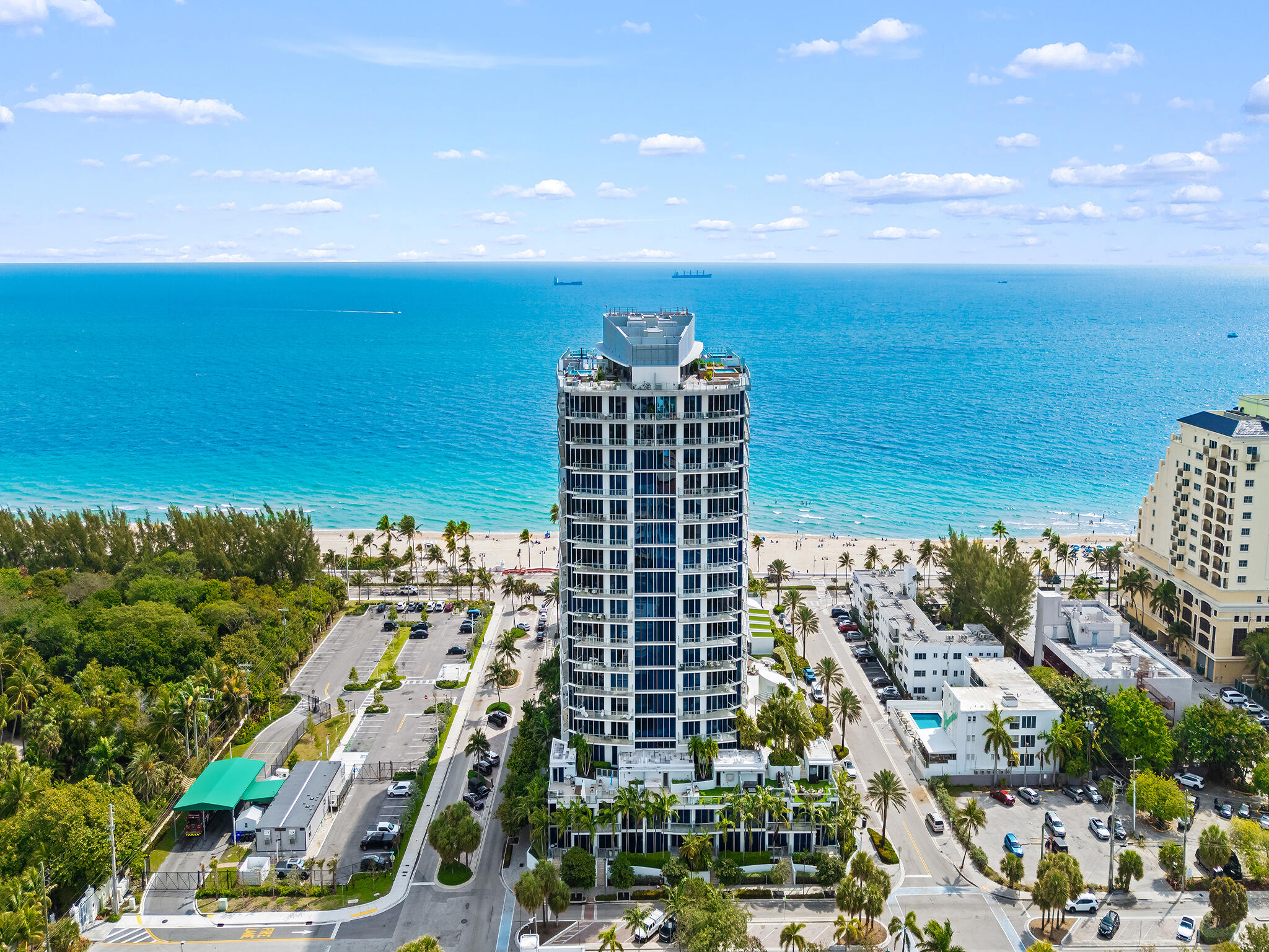 701 N FORT LAUDERDALE BEACH Boulevard Unit: 402