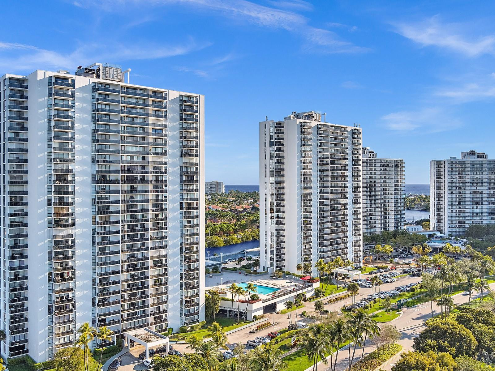 3625 N Country Club Drive 107, Aventura Unit: 107