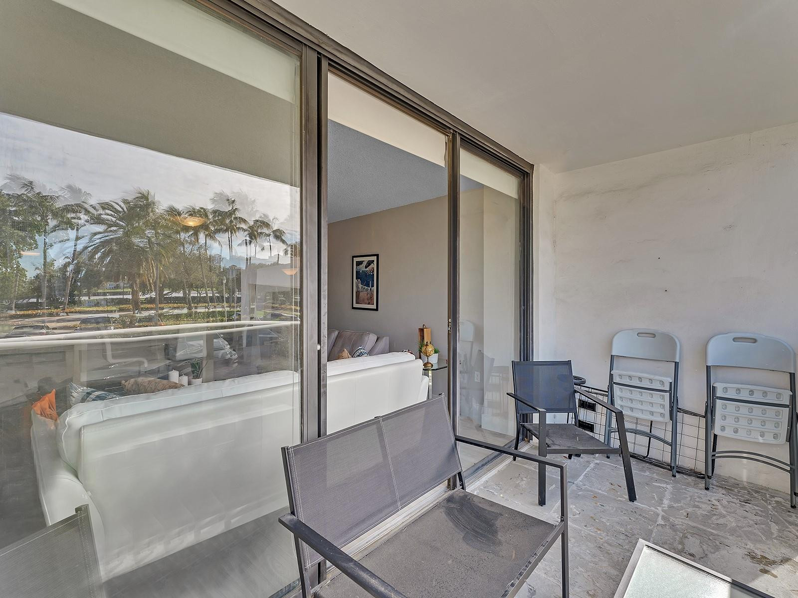 3625 N Country Club Drive 107, Aventura Unit: 107