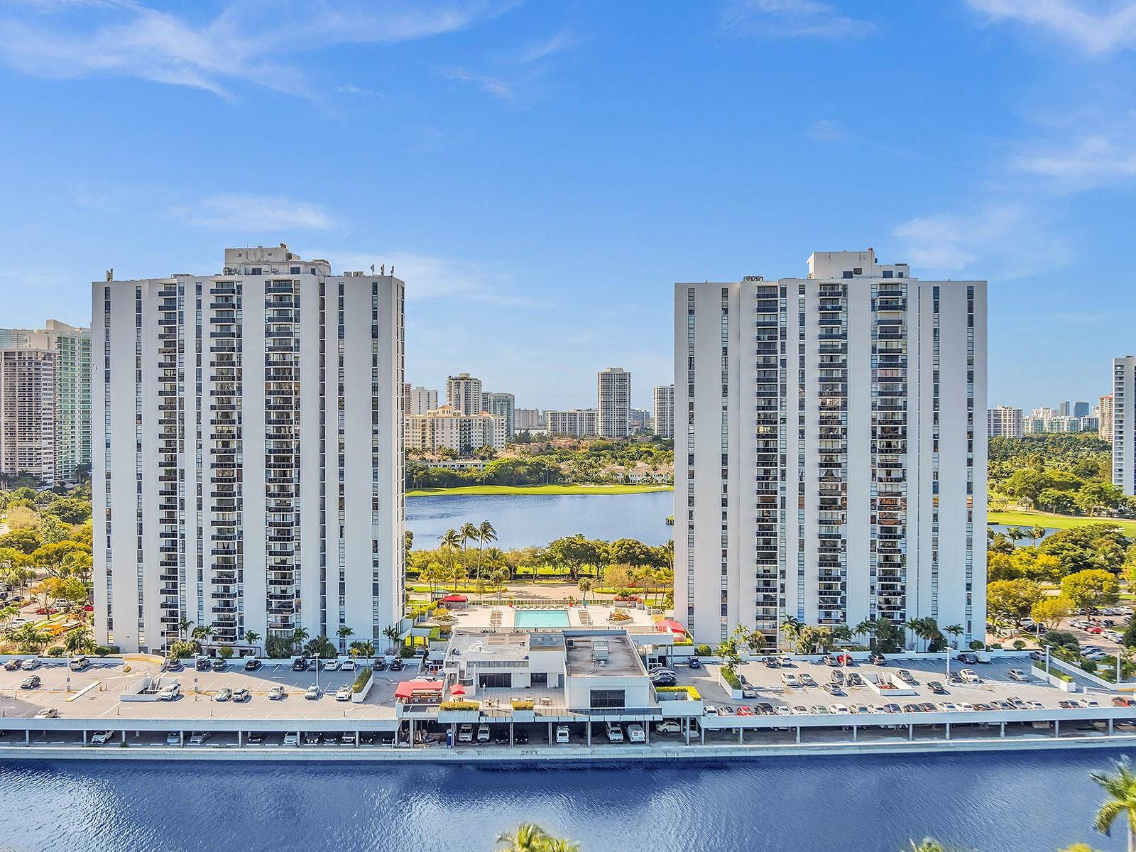 3625 N Country Club Drive 107, Aventura Unit: 107
