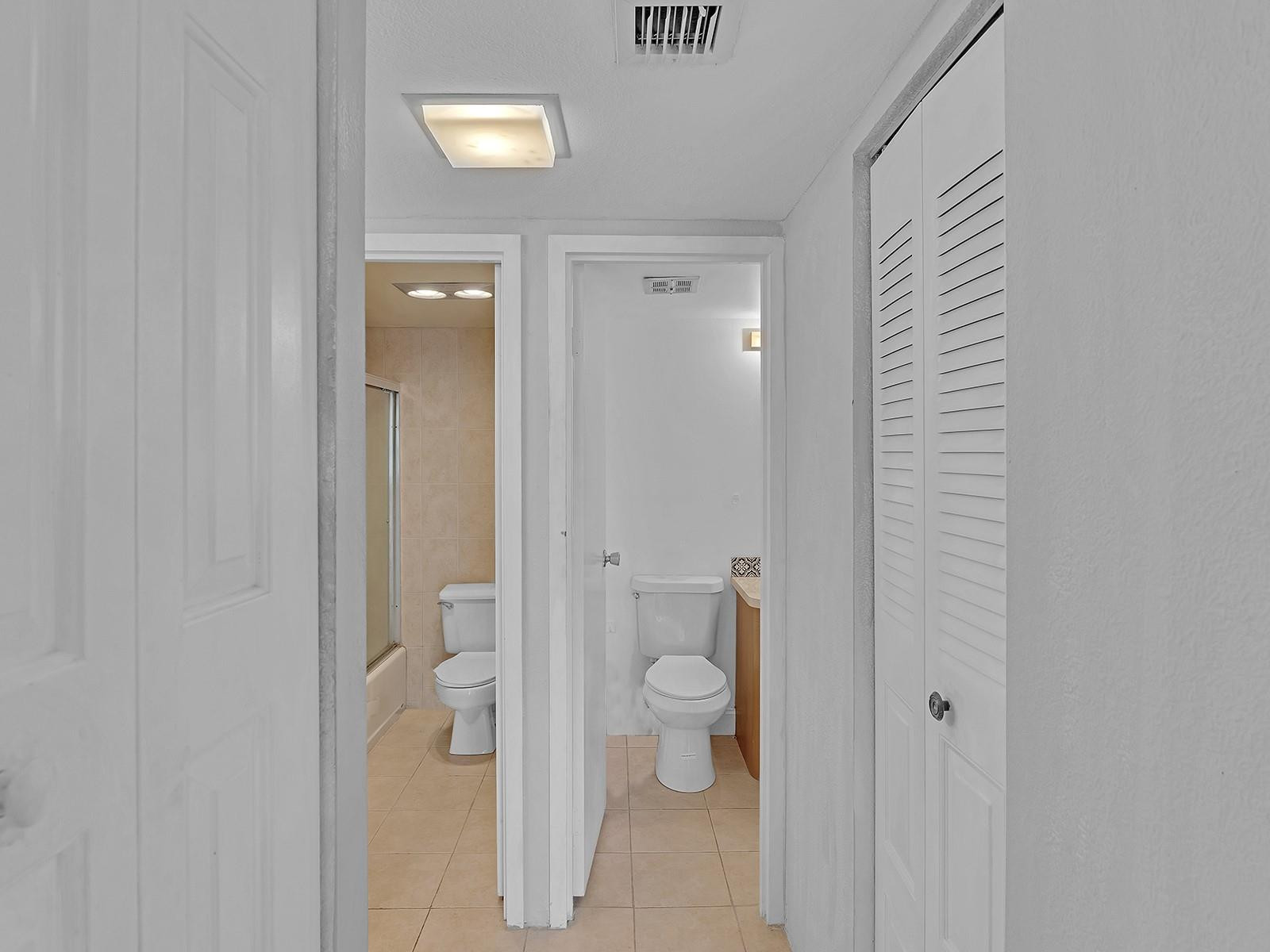 3625 N Country Club Drive 107, Aventura Unit: 107