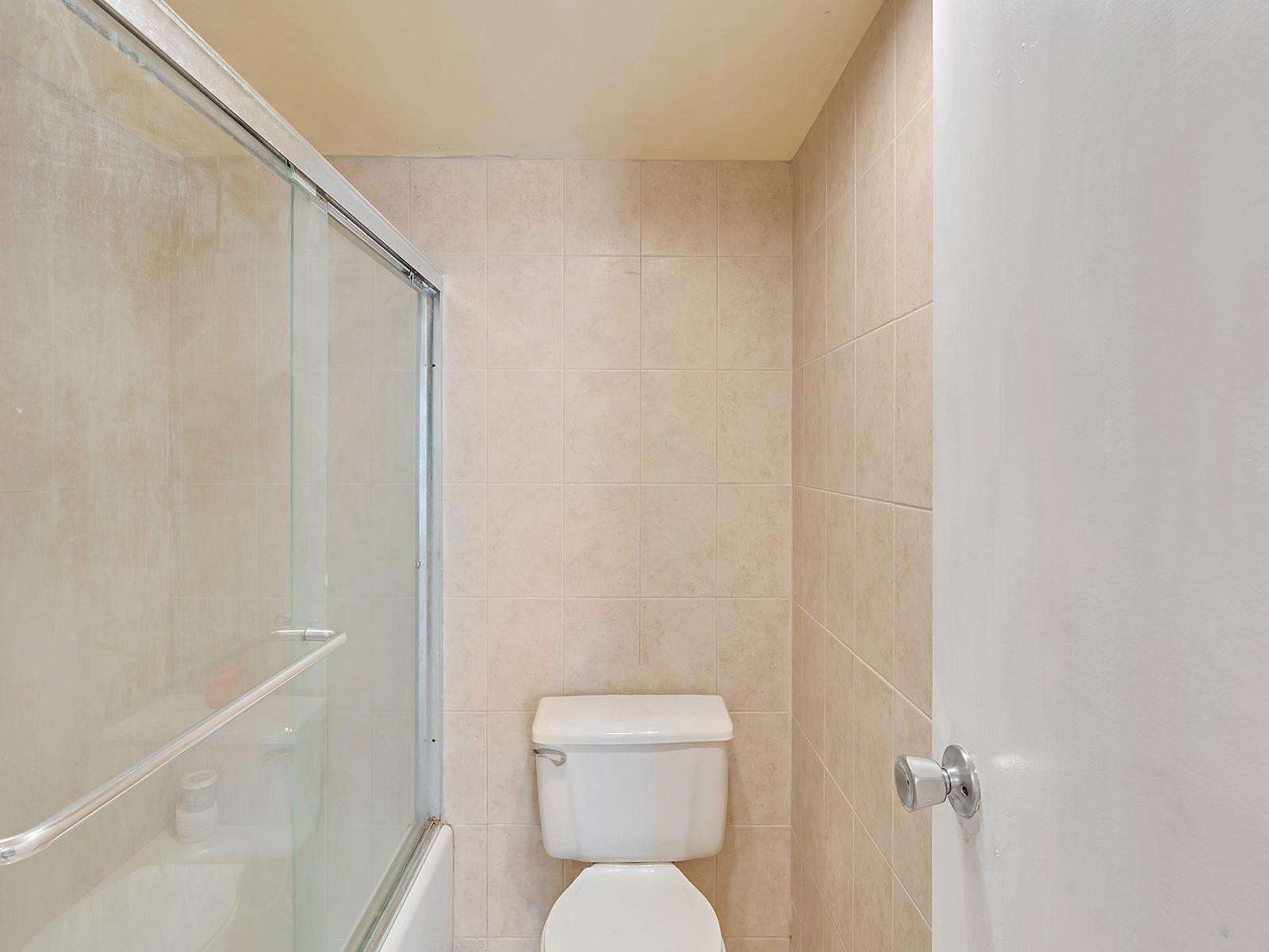 3625 N Country Club Drive 107, Aventura Unit: 107