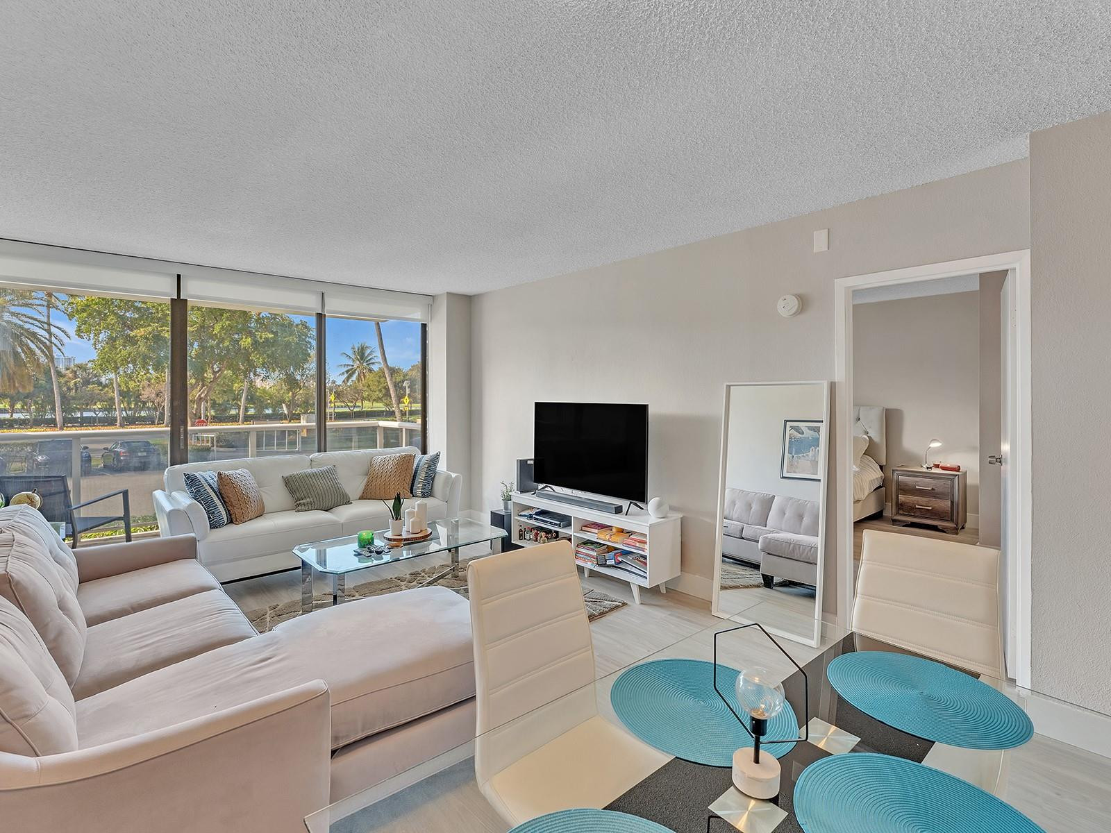 3625 N Country Club Drive 107, Aventura Unit: 107