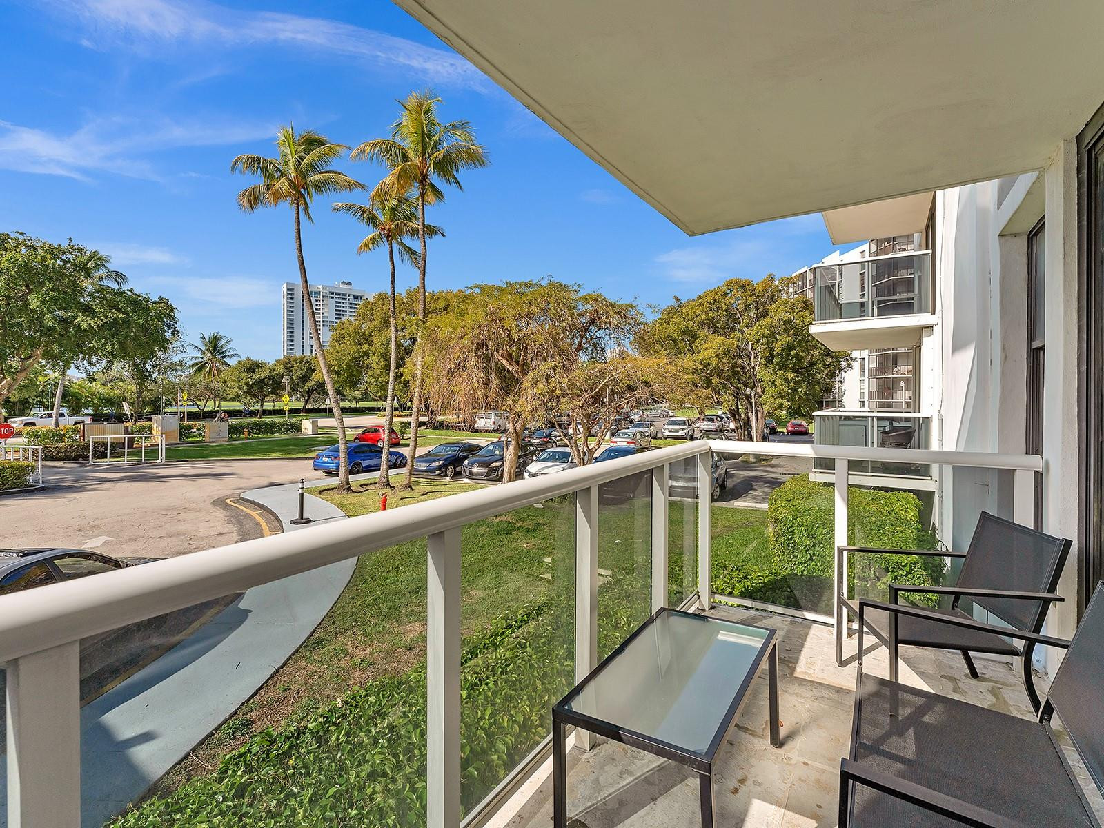 3625 N Country Club Drive 107, Aventura Unit: 107
