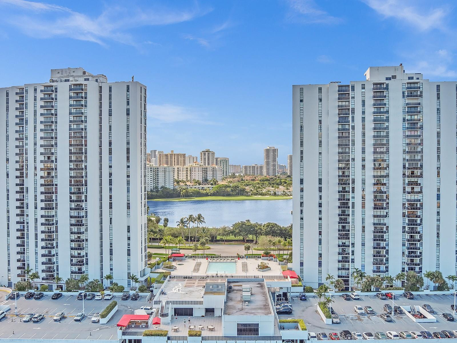 3625 N Country Club Drive 107, Aventura Unit: 107