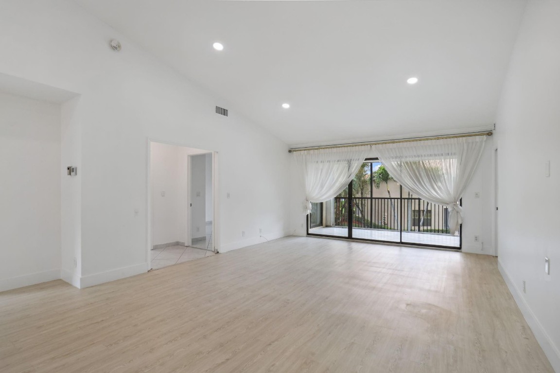 6752 Montego Bay Boulevard B, Boca Raton Unit: B