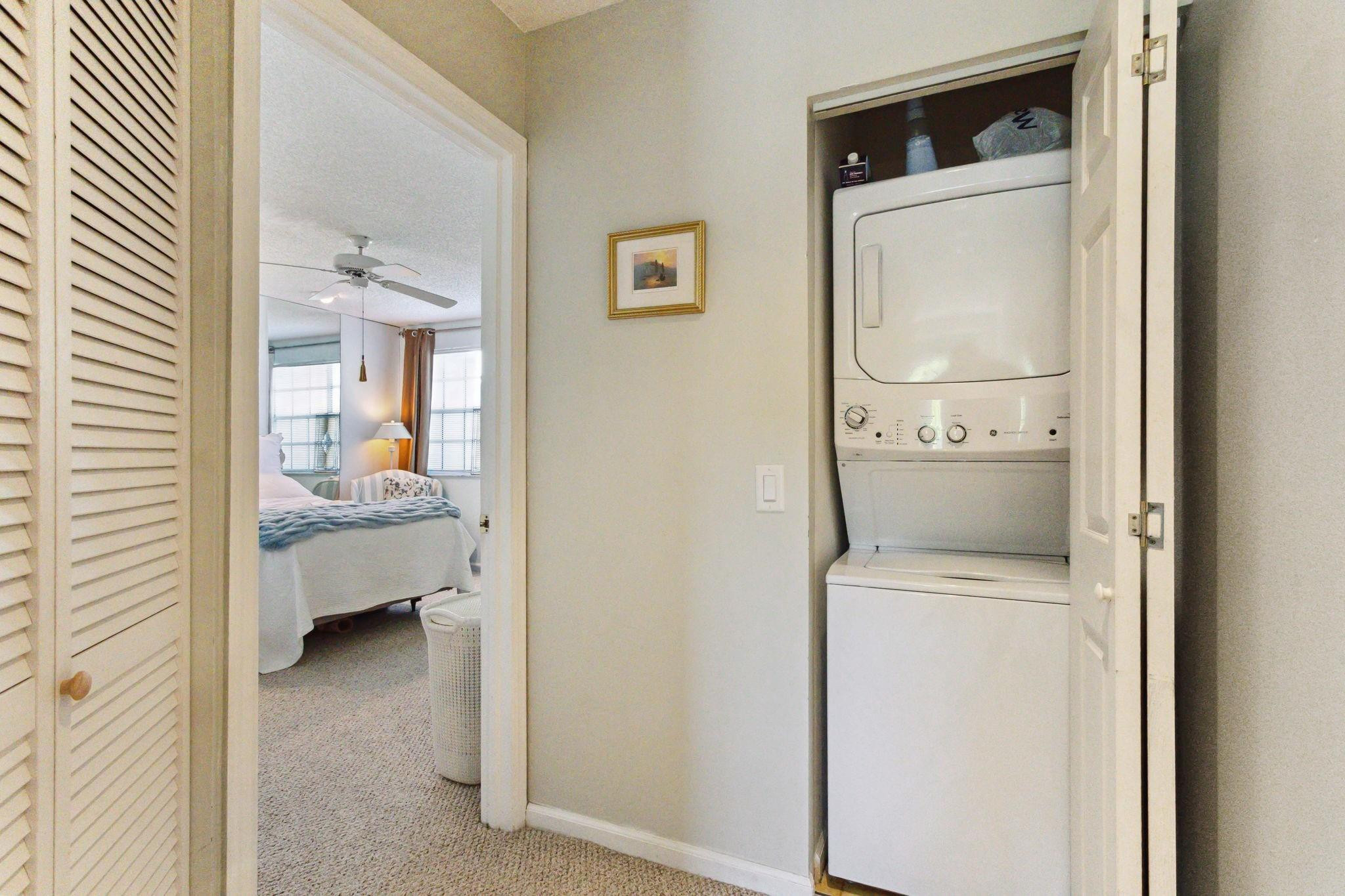 6533 Via Regina, Boca Raton