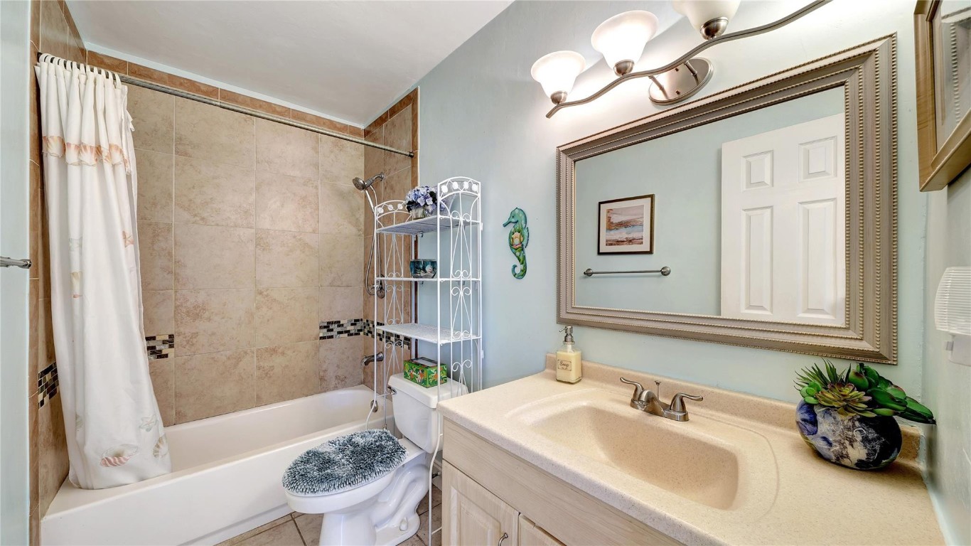 2600 Floral Road, Lake Worth