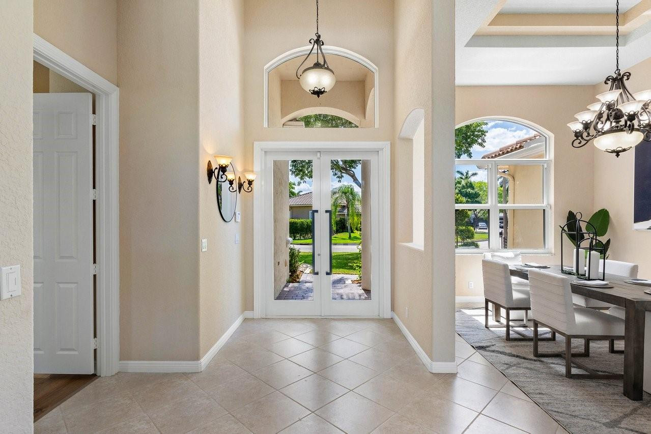 4923 NW 110th Way, Coral Springs
