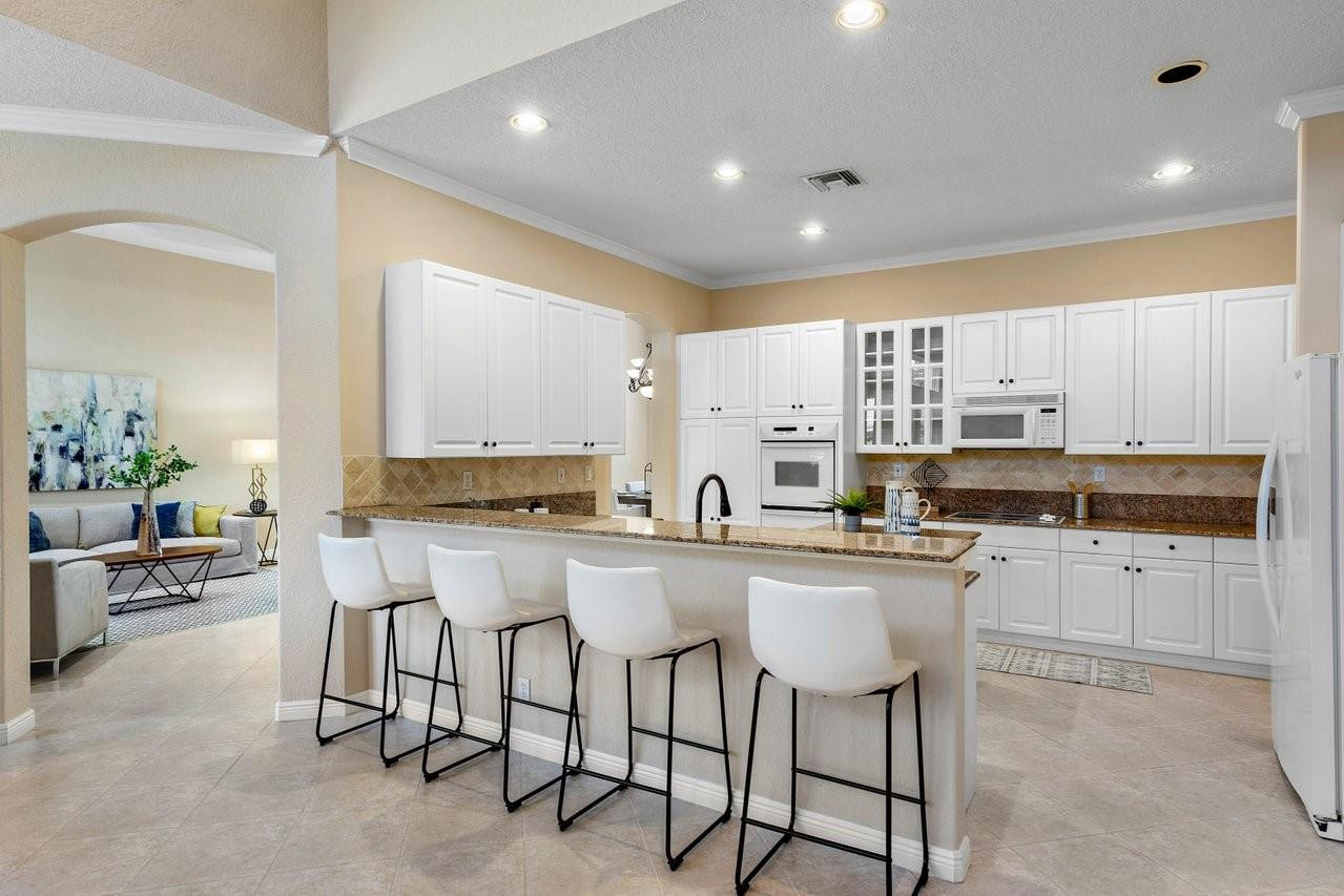 4923 NW 110th Way, Coral Springs