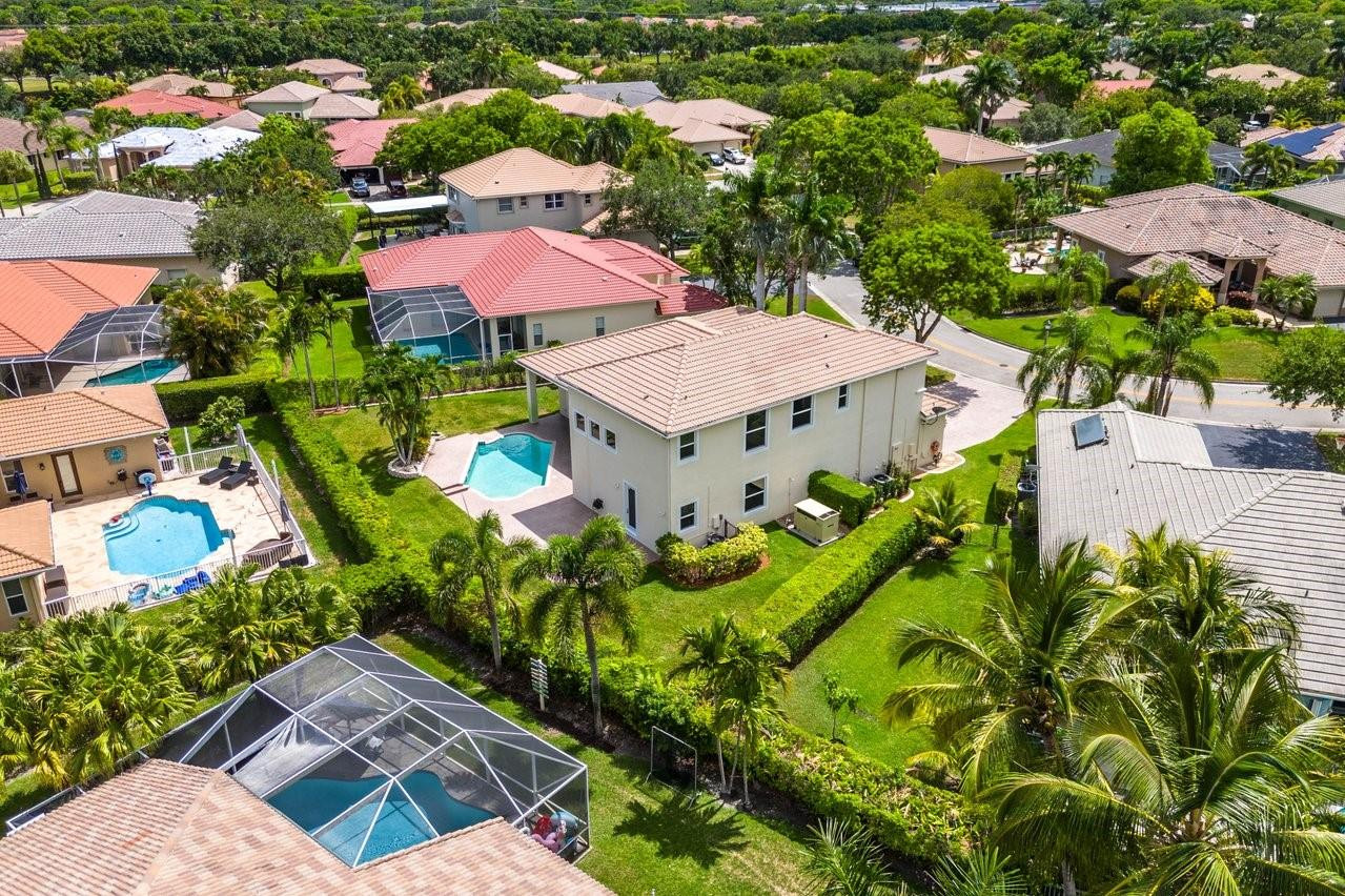 4923 NW 110th Way, Coral Springs