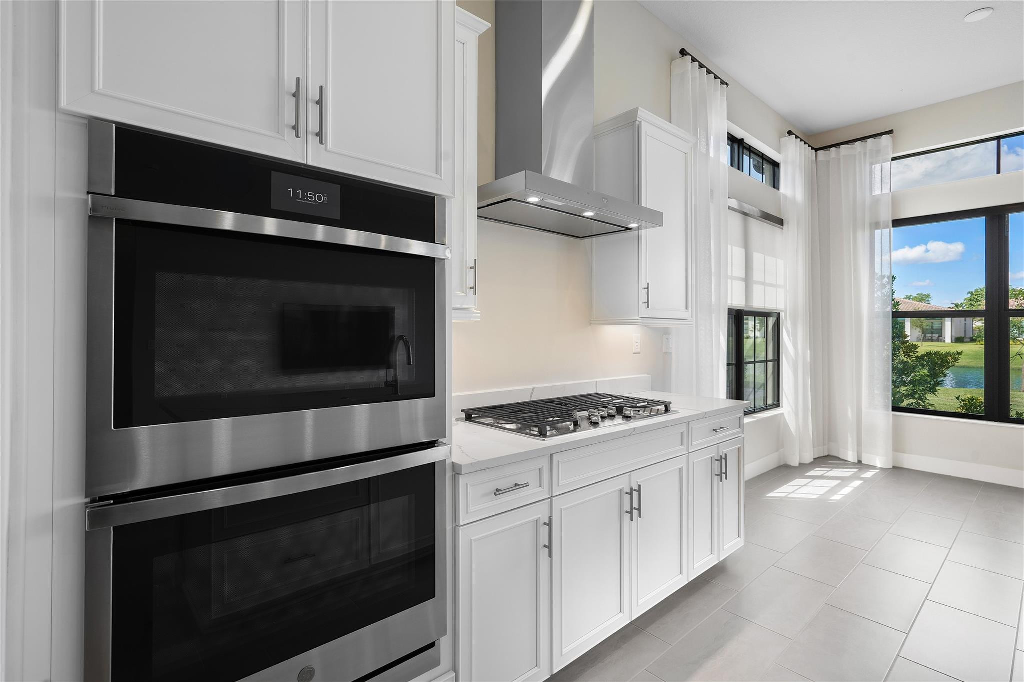 8027 Juniper Drive, Parkland