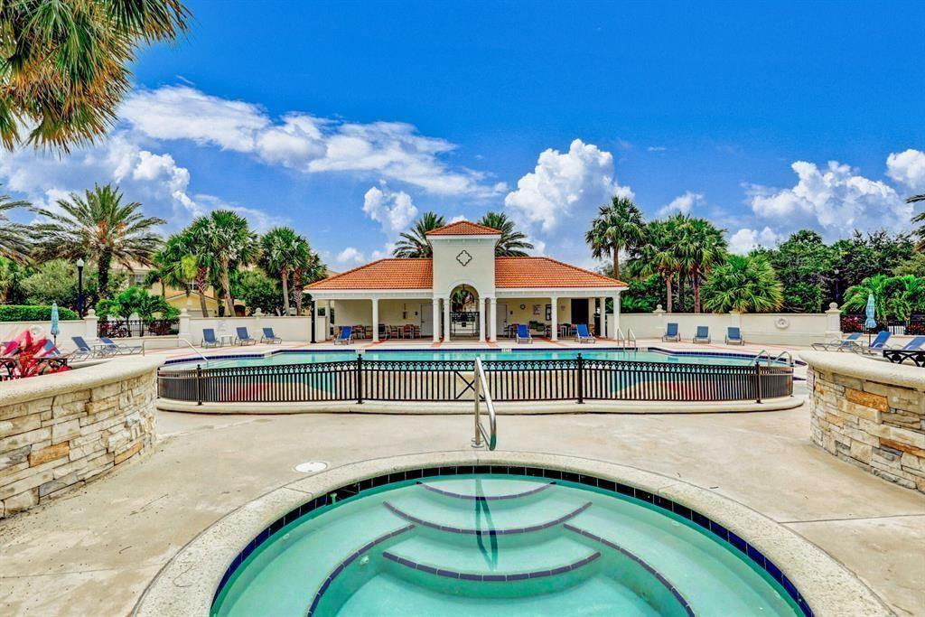 5010 Dulce Court, Palm Beach Gardens