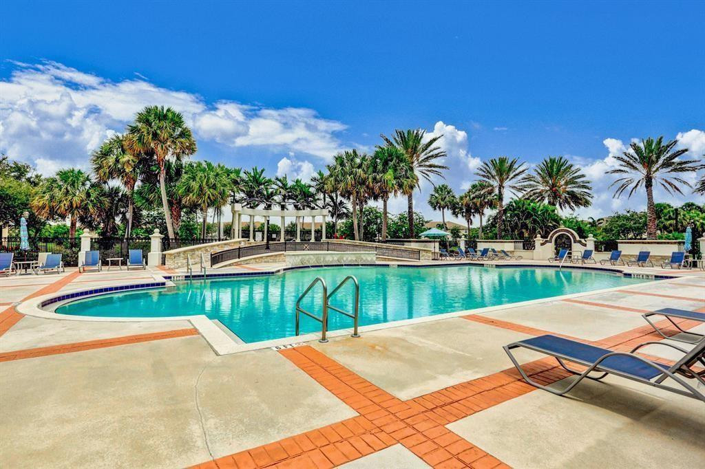 5010 Dulce Court, Palm Beach Gardens