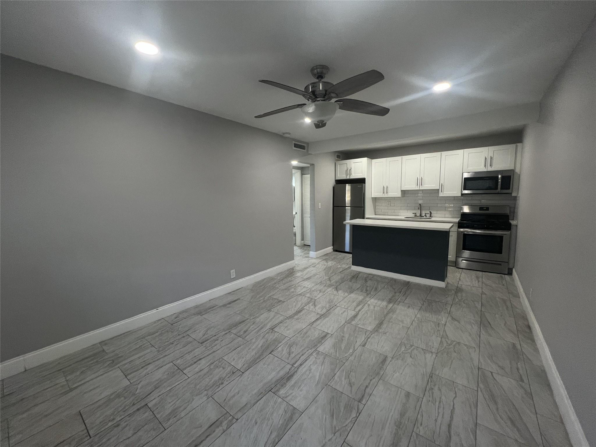 1845 W Pembroke Road, Hollywood