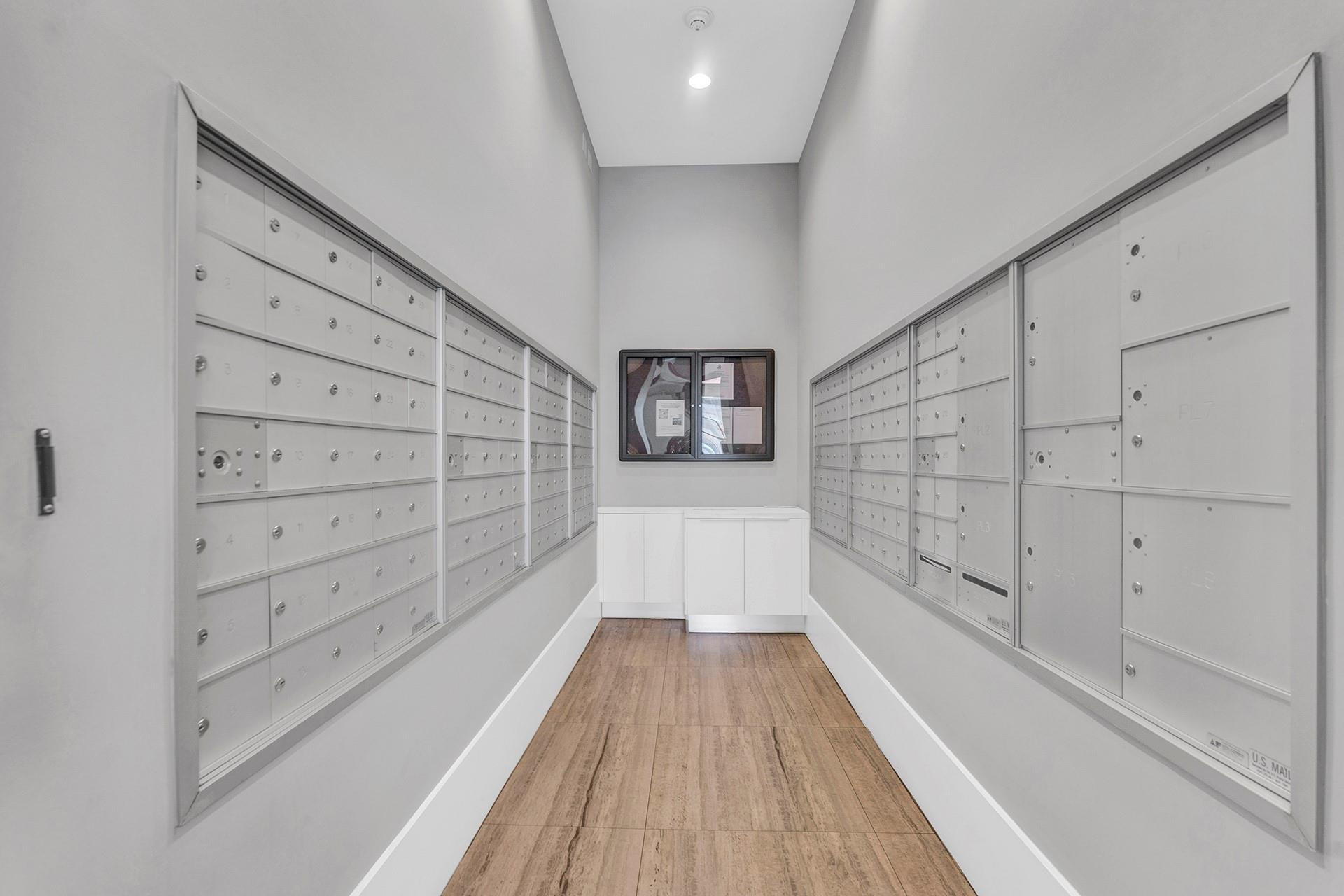 140 S Dixie Highway 413, Hollywood Unit: 413