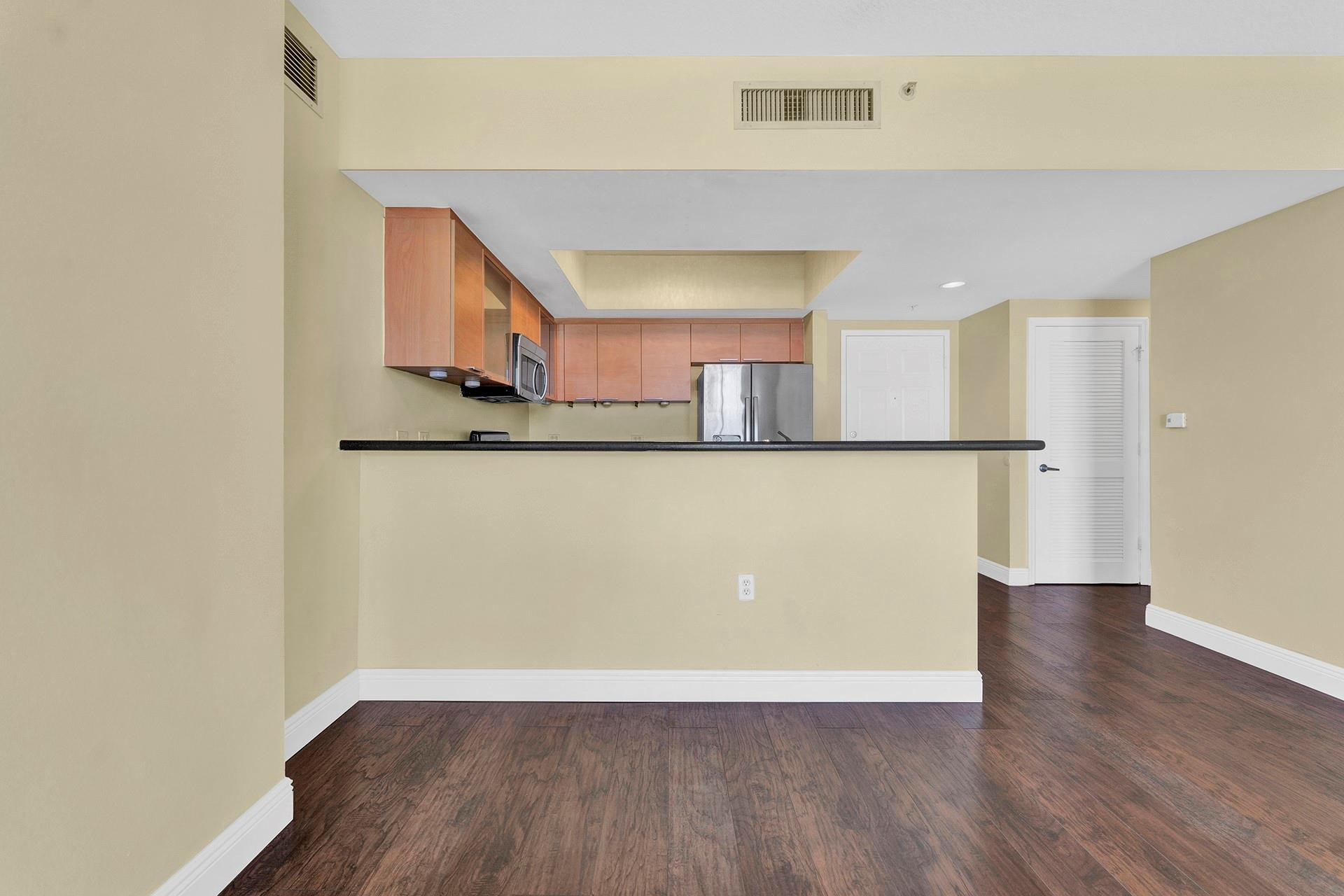 140 S Dixie Highway 413, Hollywood Unit: 413