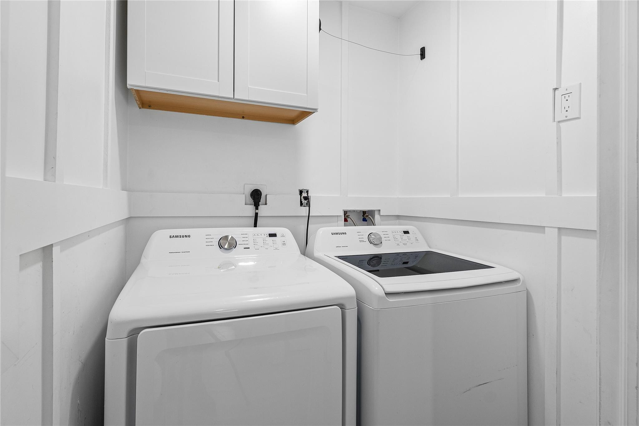 8257 Cedar Hollow Ln