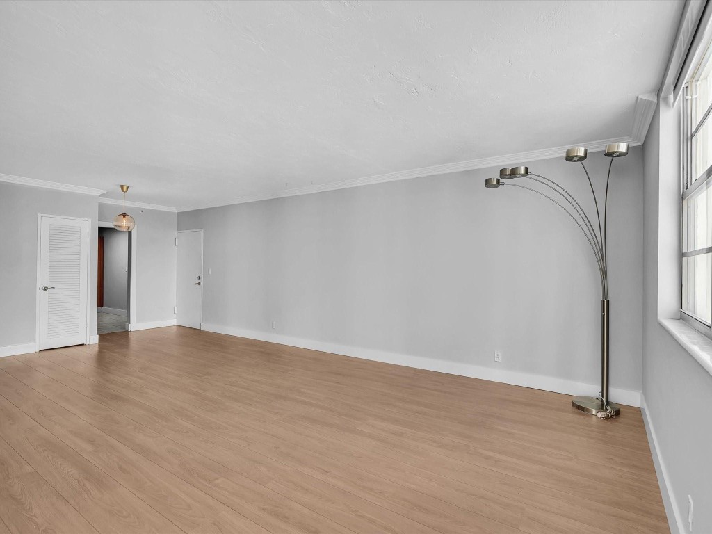 3001 S Ocean Dr 943