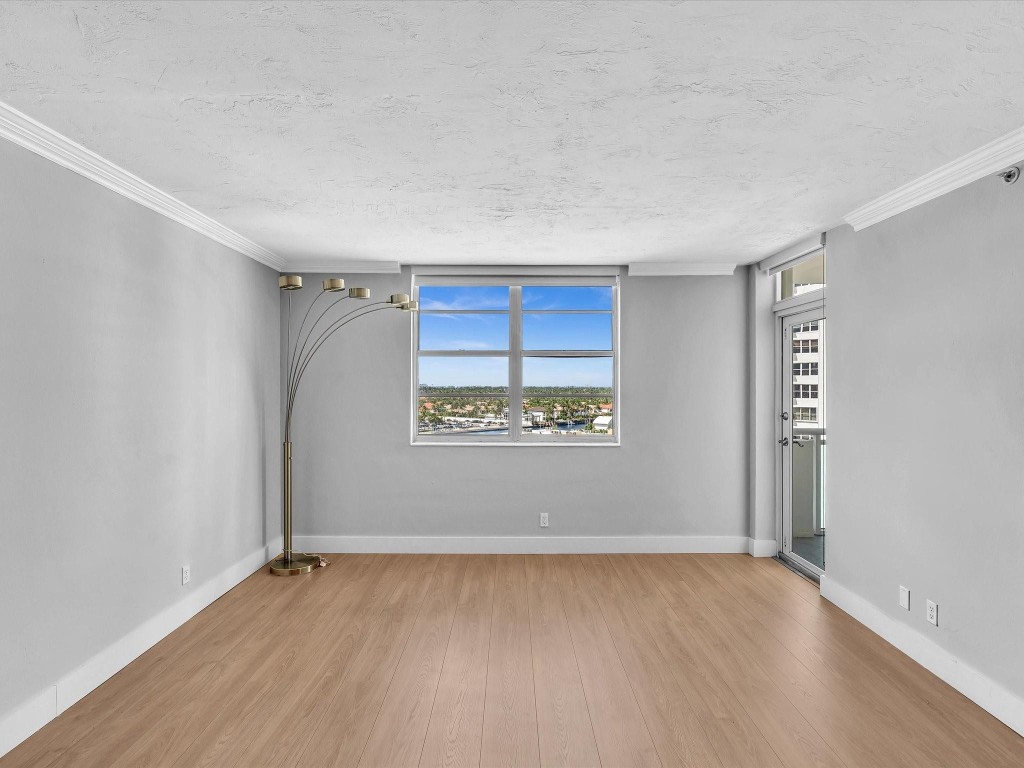 3001 S Ocean Dr 943