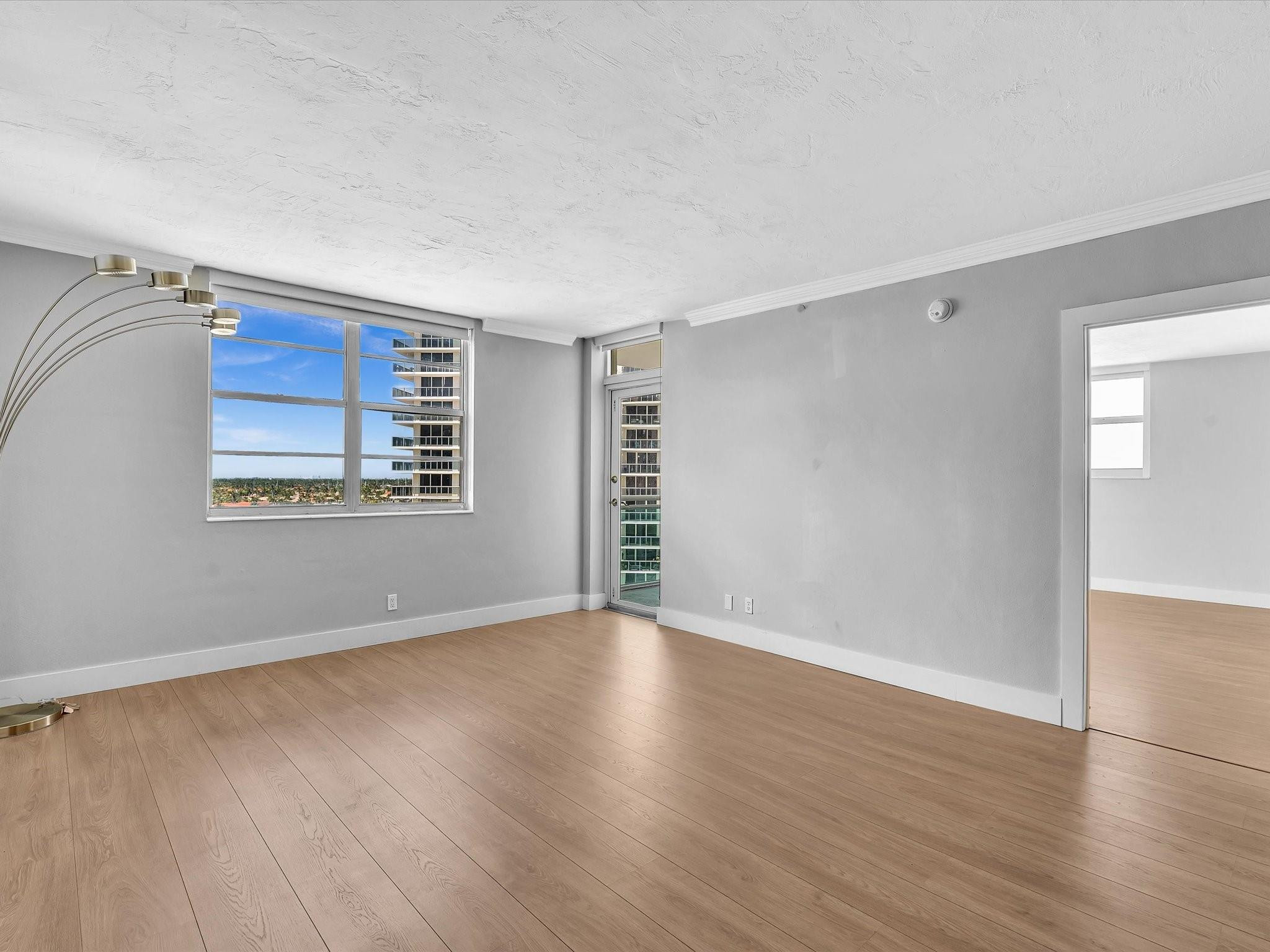 3001 S Ocean Dr 943