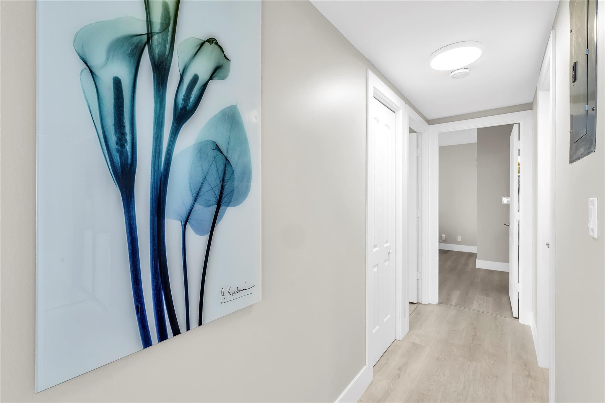 4330 Hillcrest Drive 810