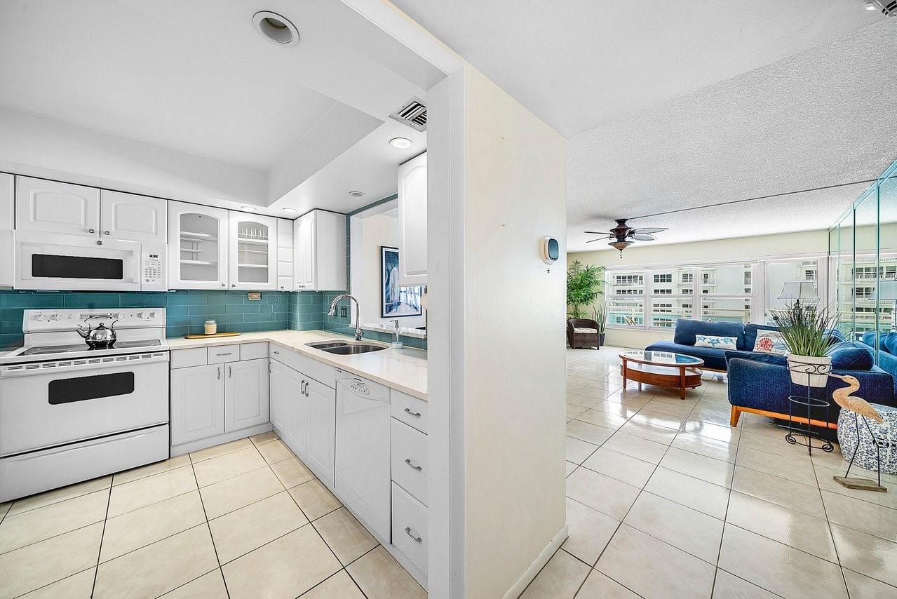 3900 Galt Ocean Dr 1004
