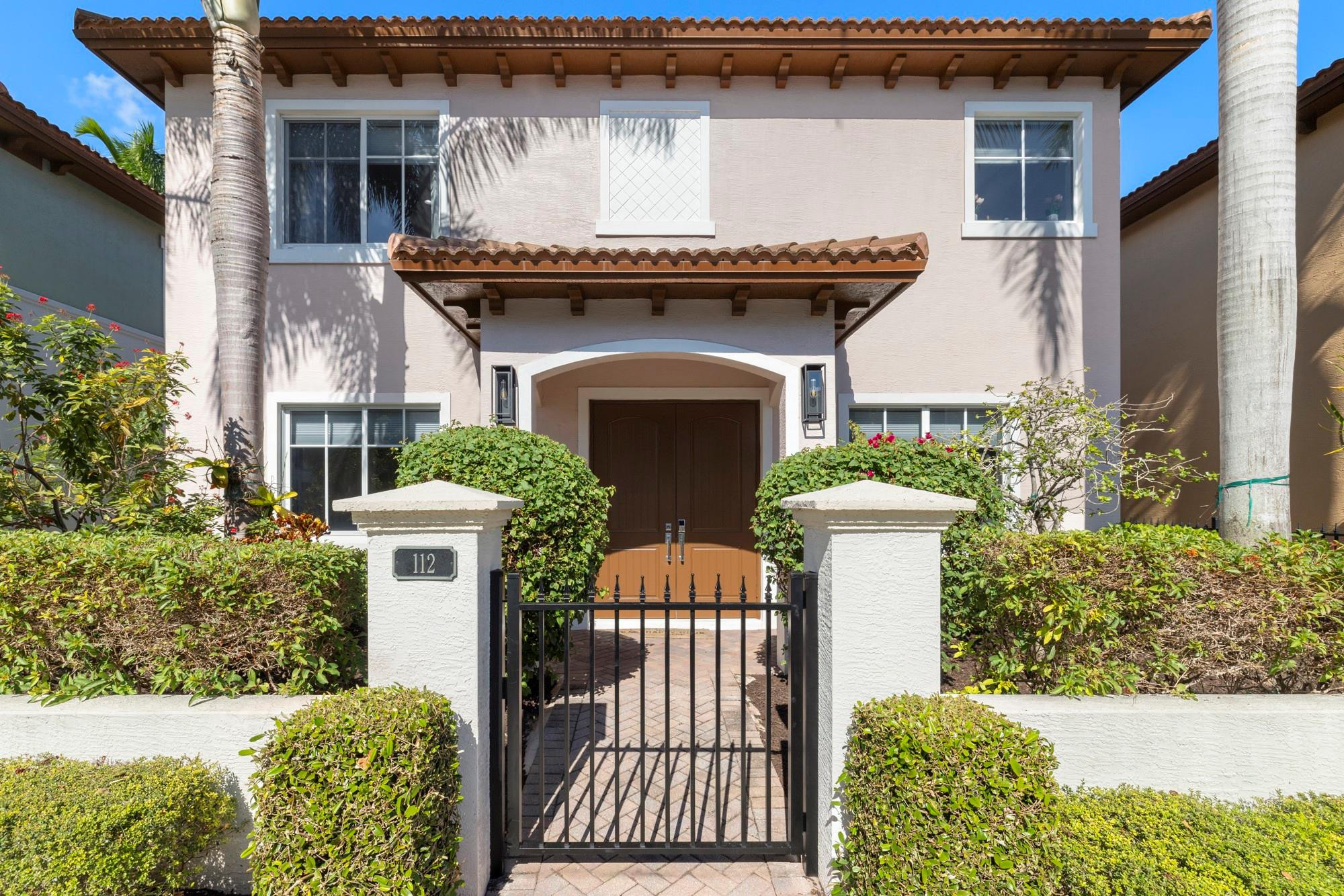 112 NW Gardener St