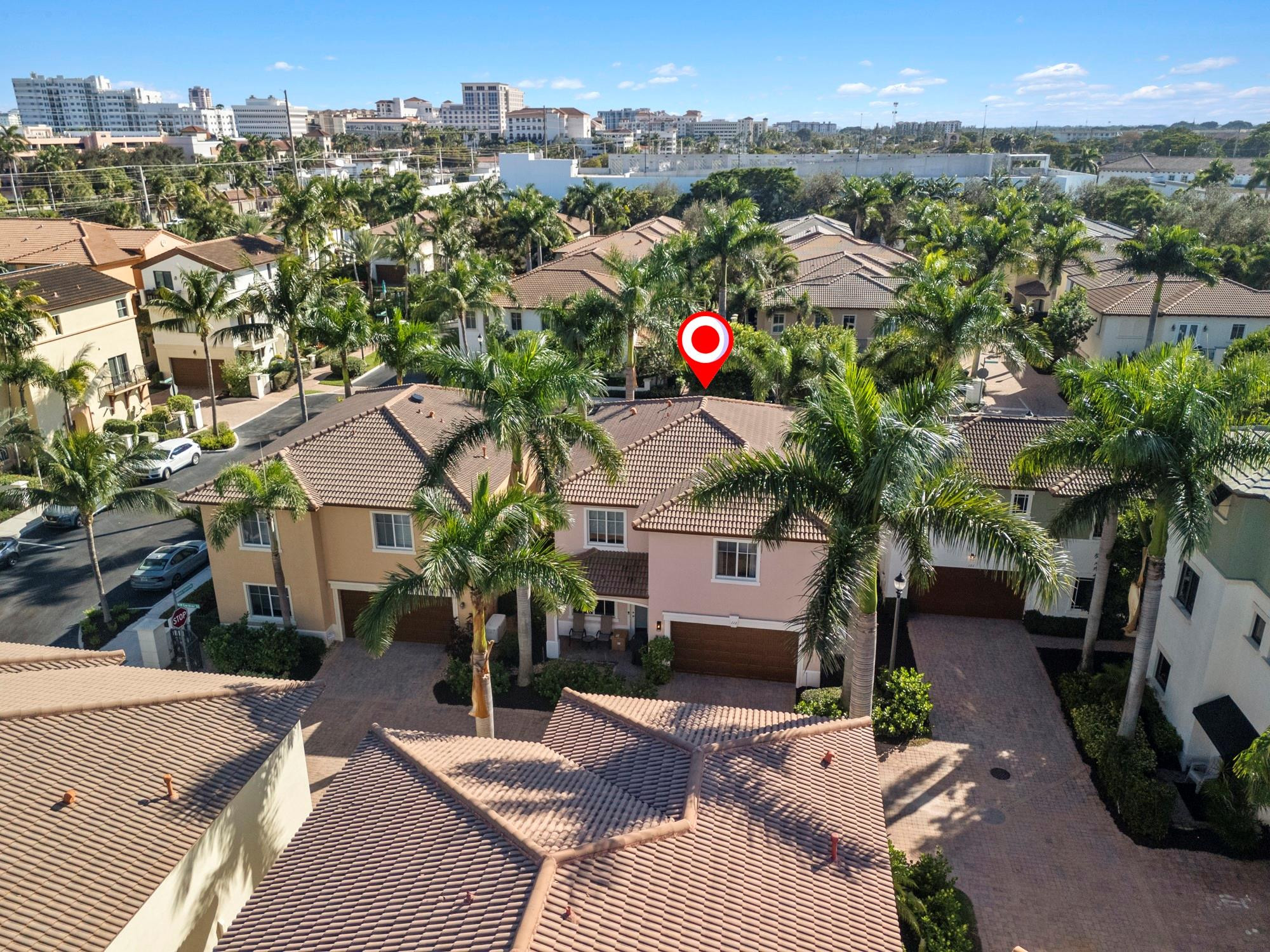 112 NW Gardener St