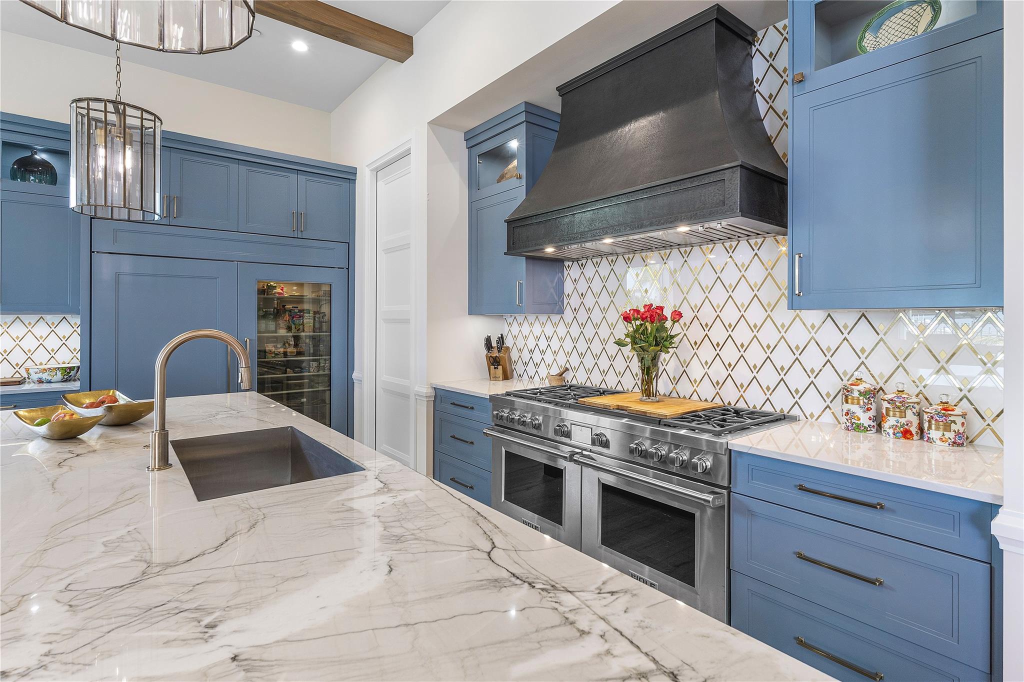 2842 SW Rivers End Way