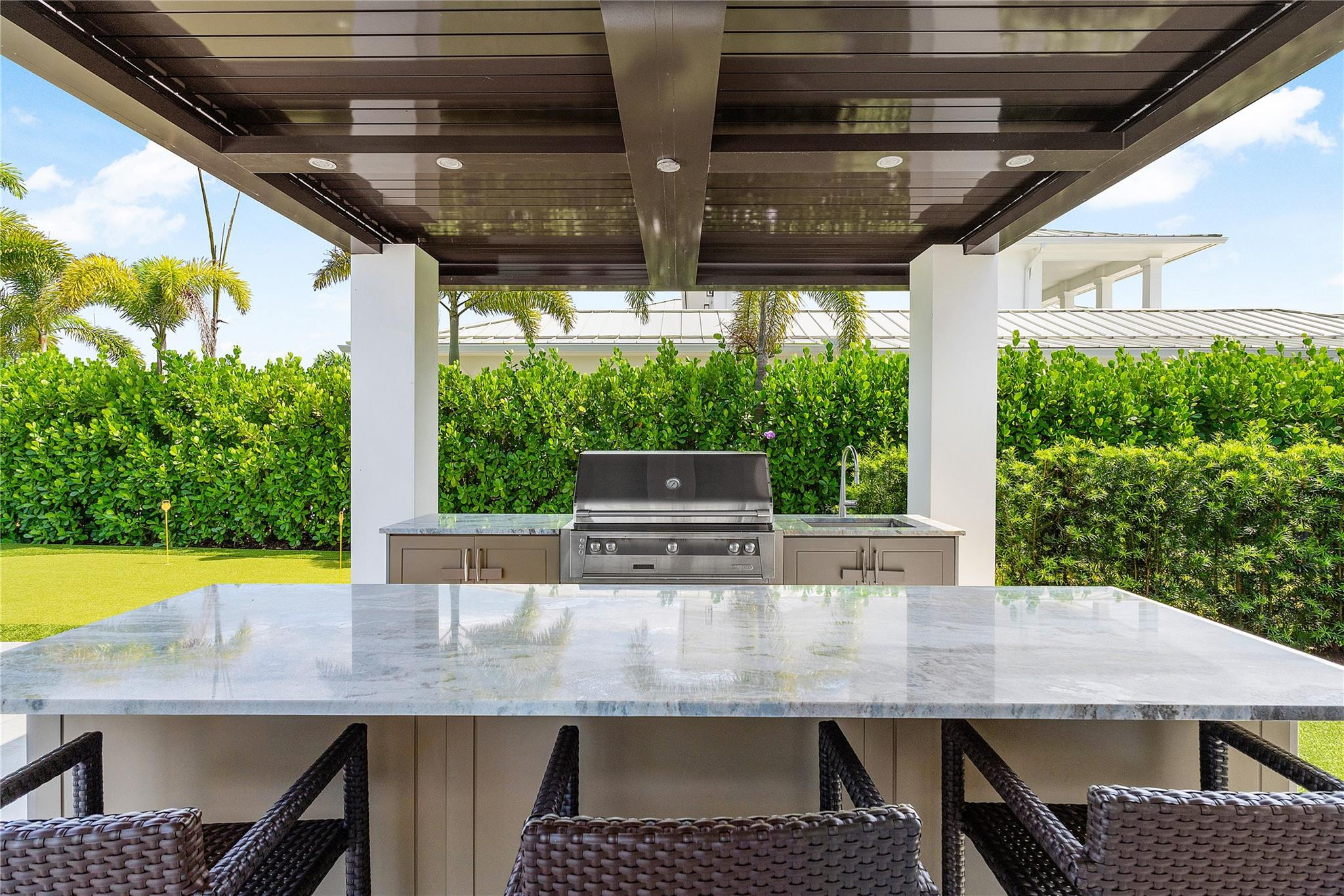 2842 SW Rivers End Way