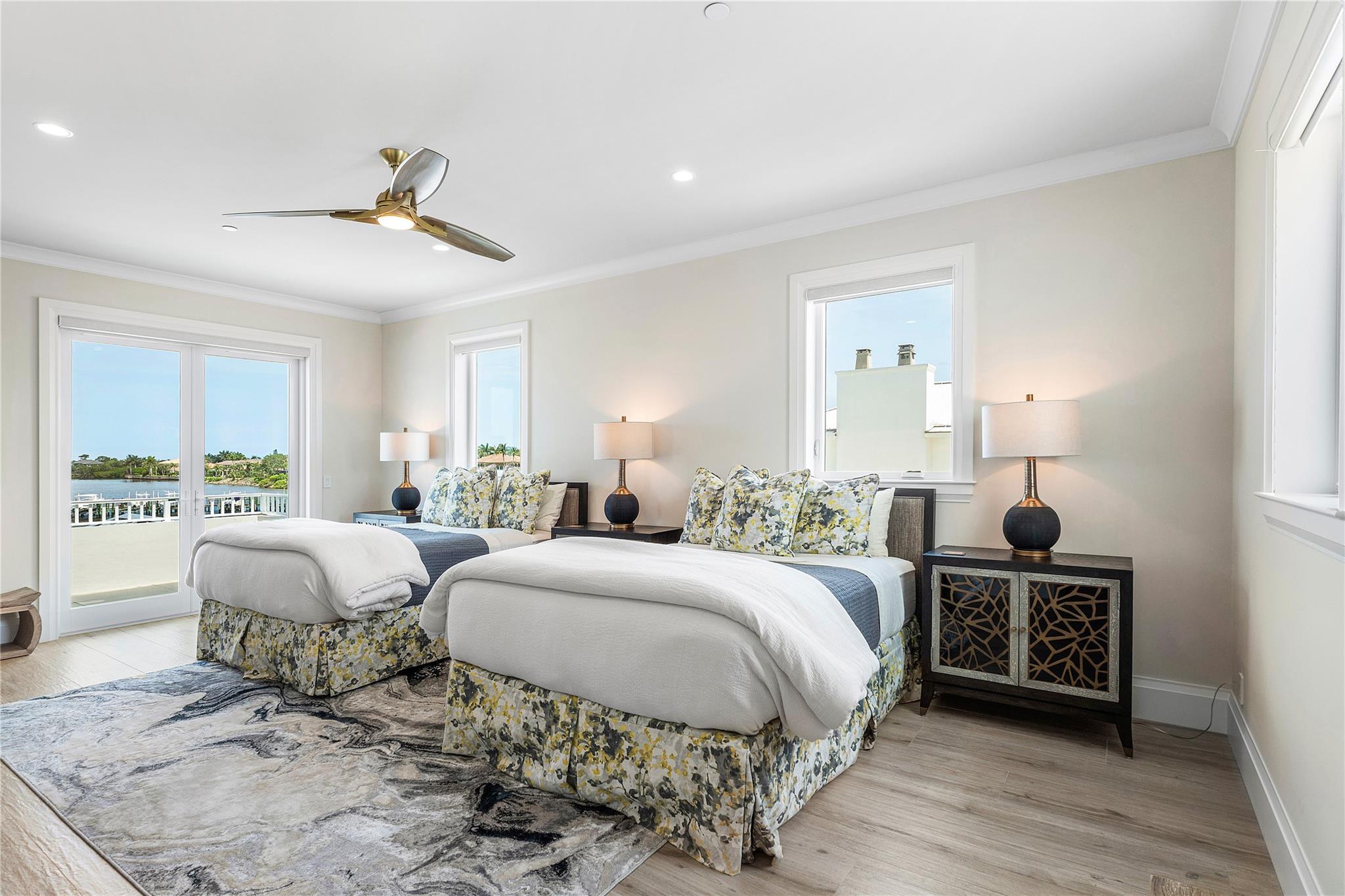 2842 SW Rivers End Way