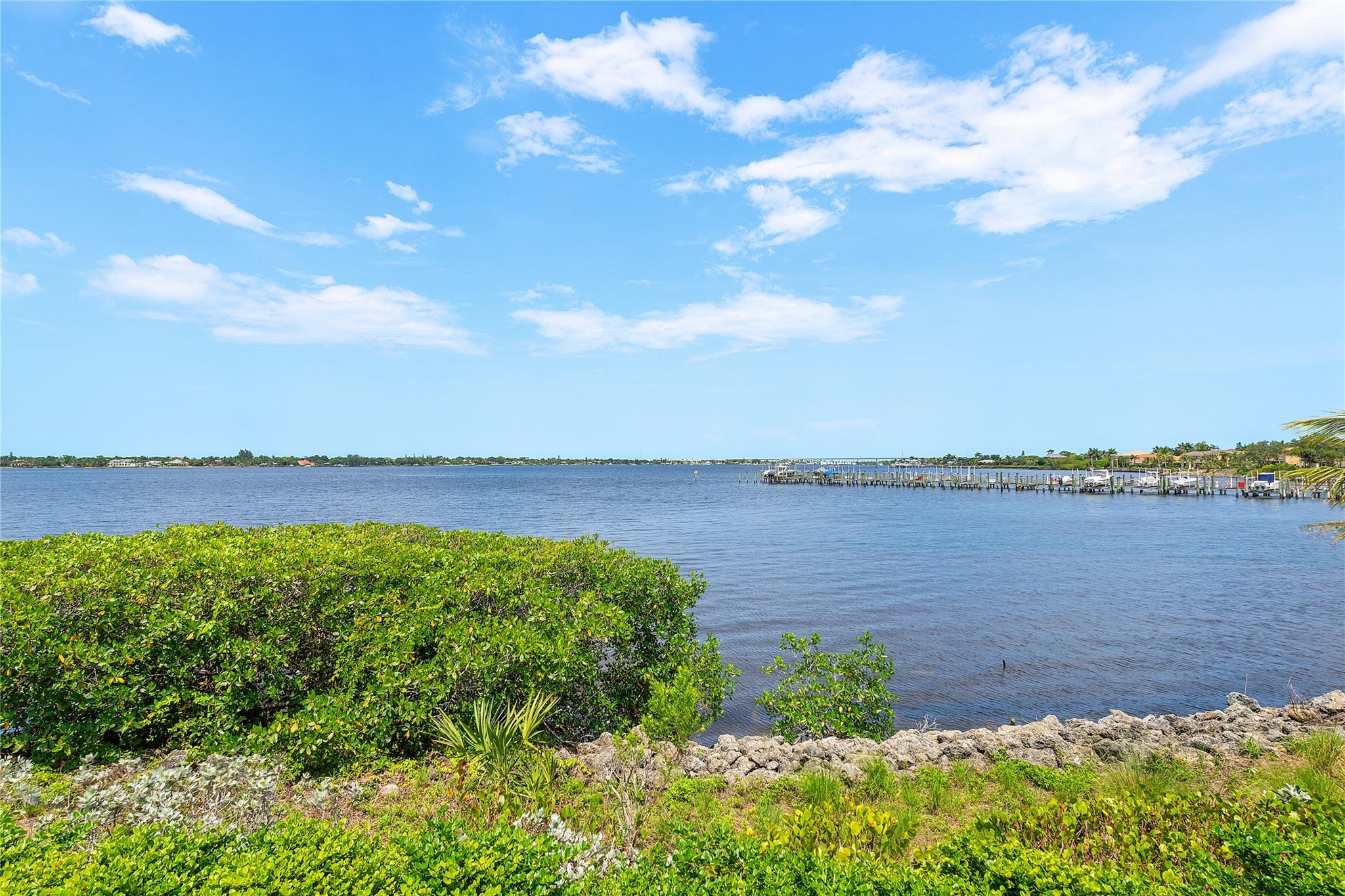 2842 SW Rivers End Way