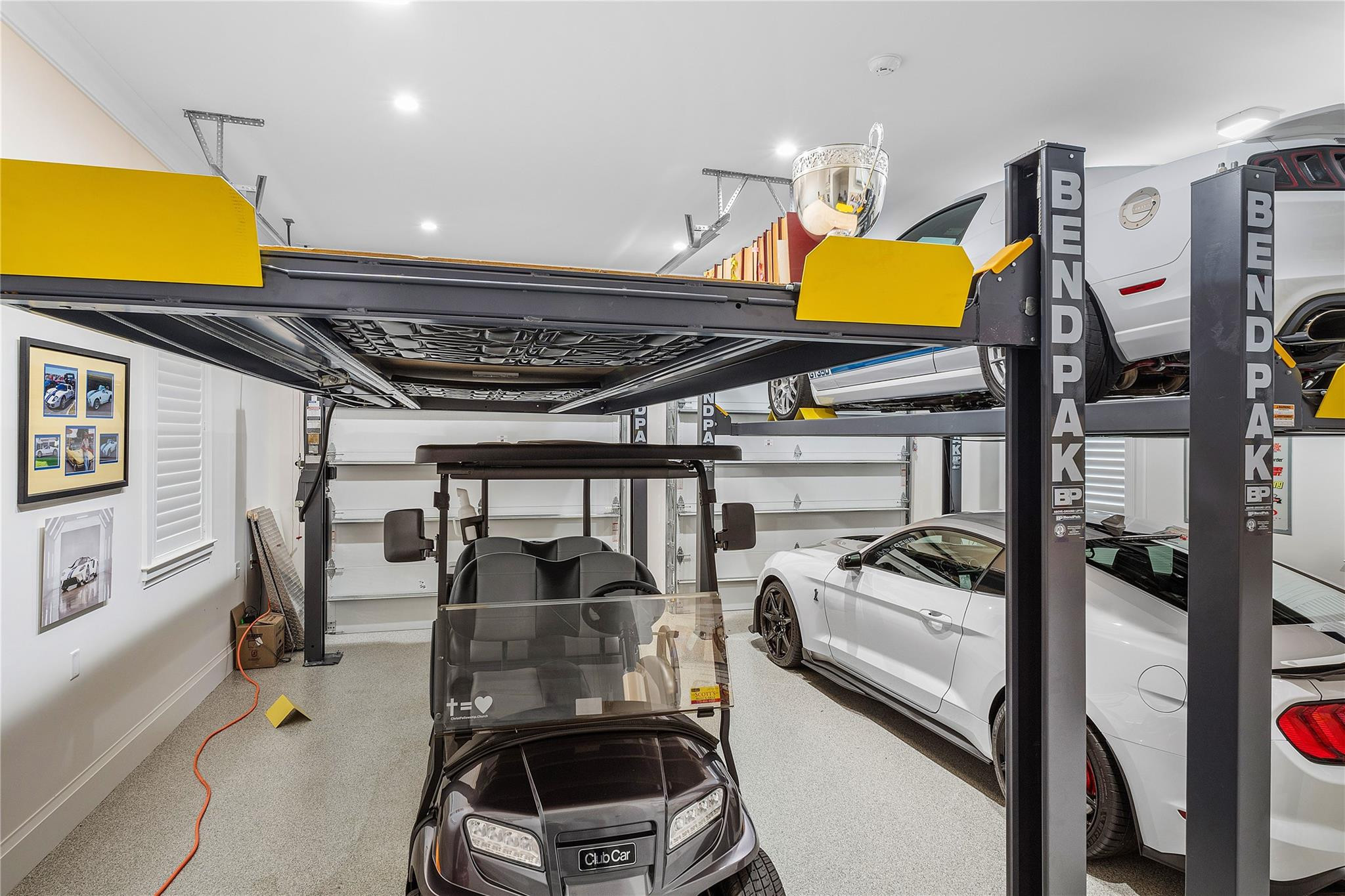 2842 SW Rivers End Way