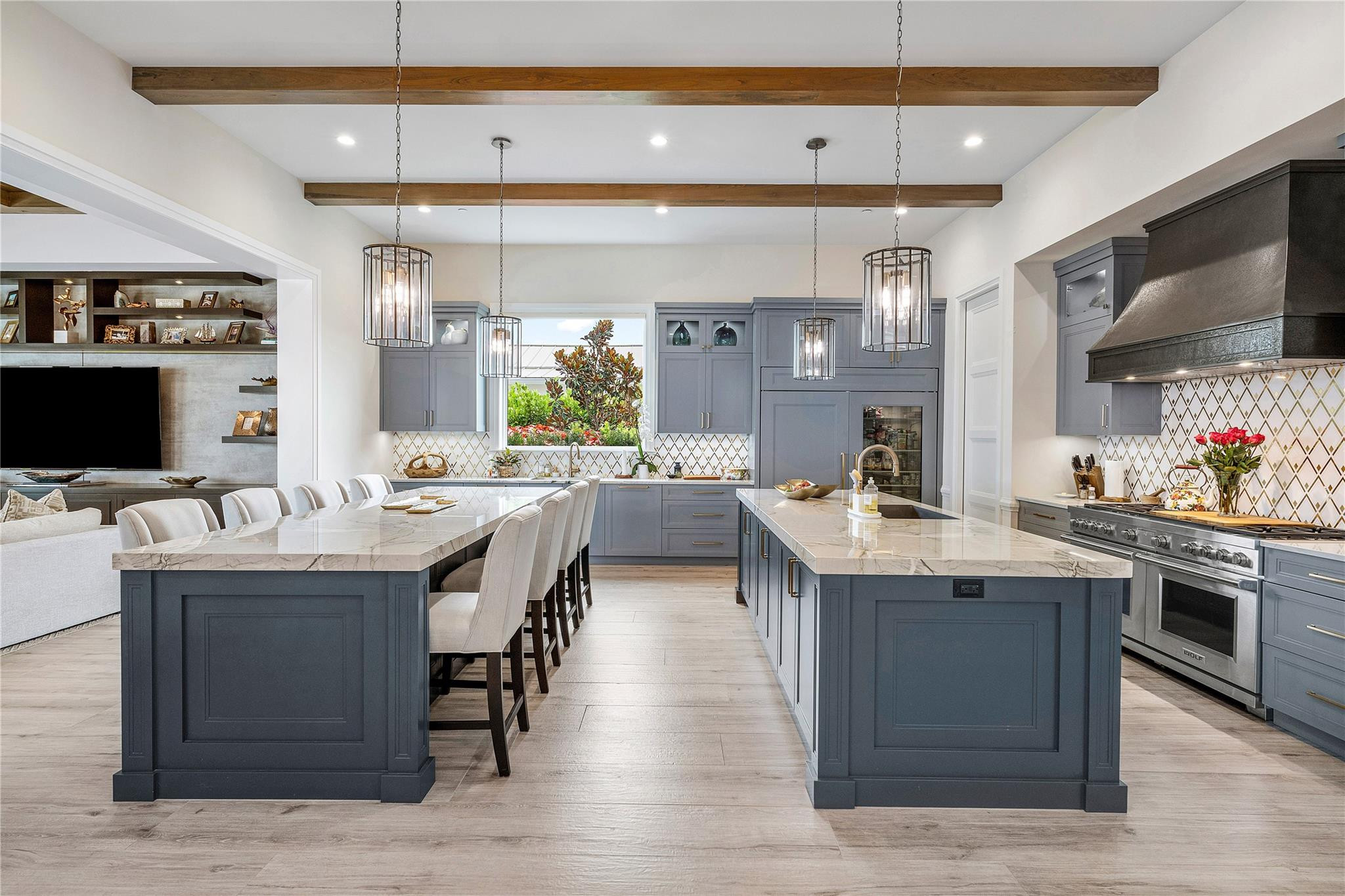 2842 SW Rivers End Way