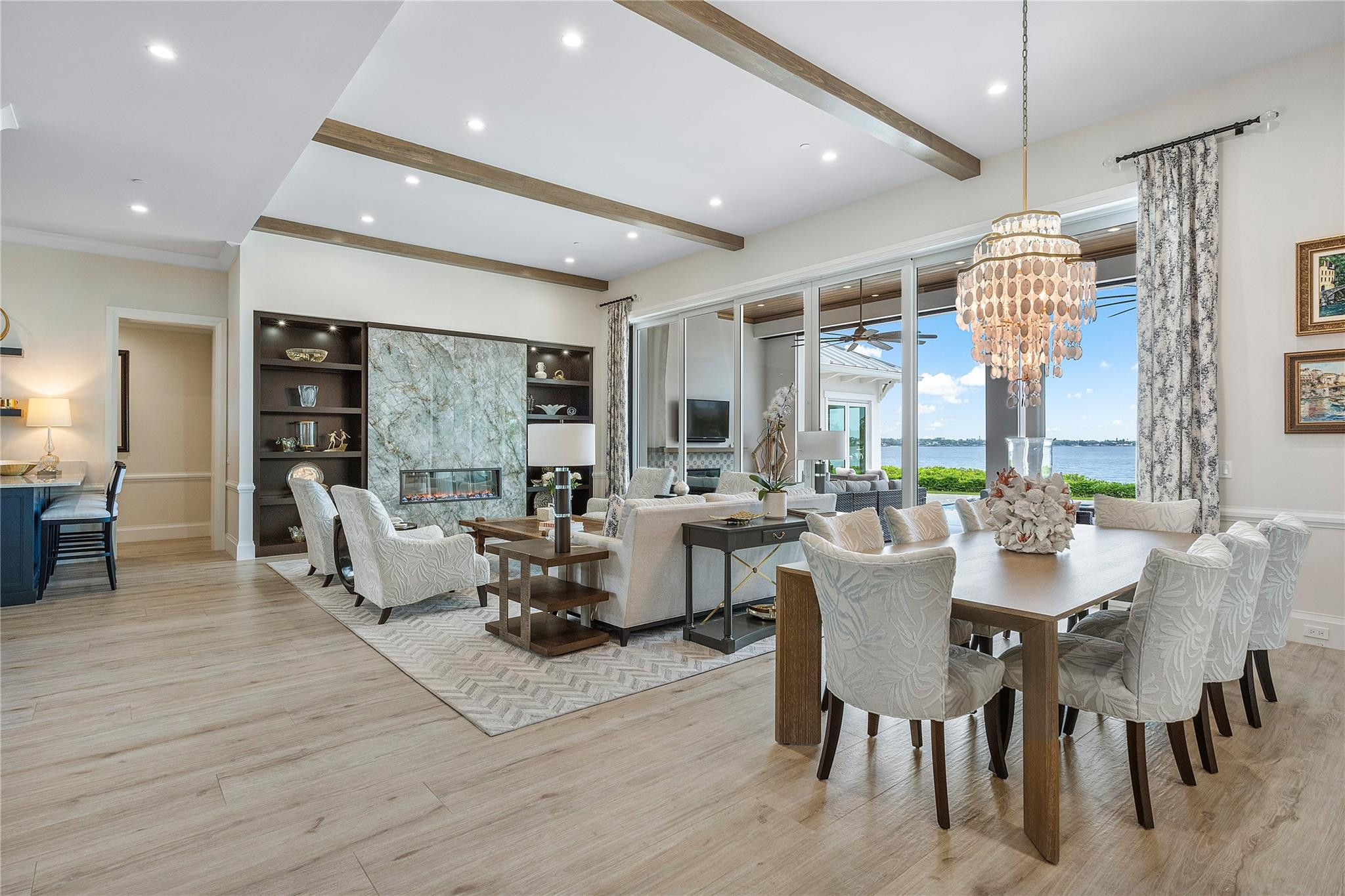 2842 SW Rivers End Way