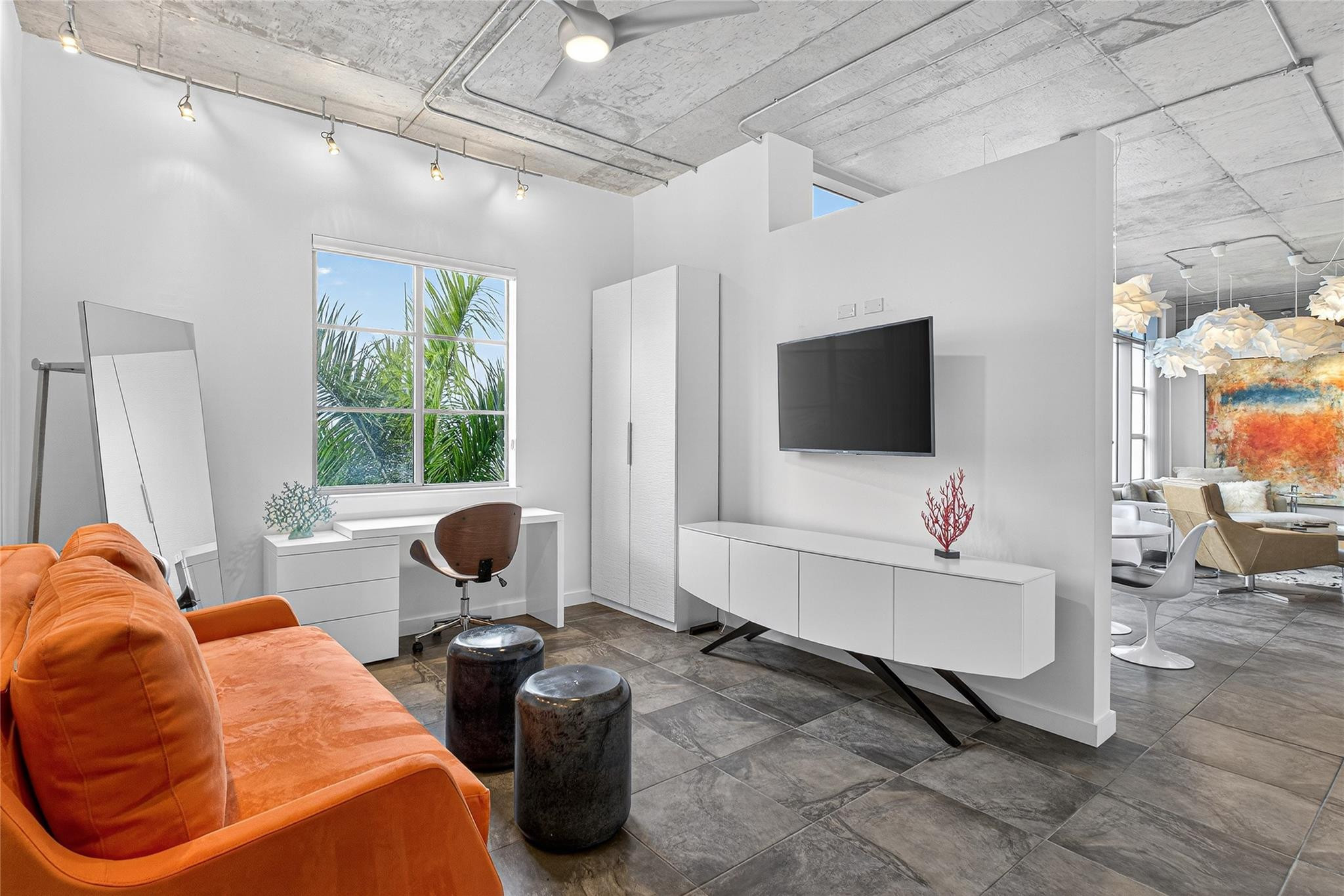 365 SE 6th Avenue 404, Delray Beach Unit: 404