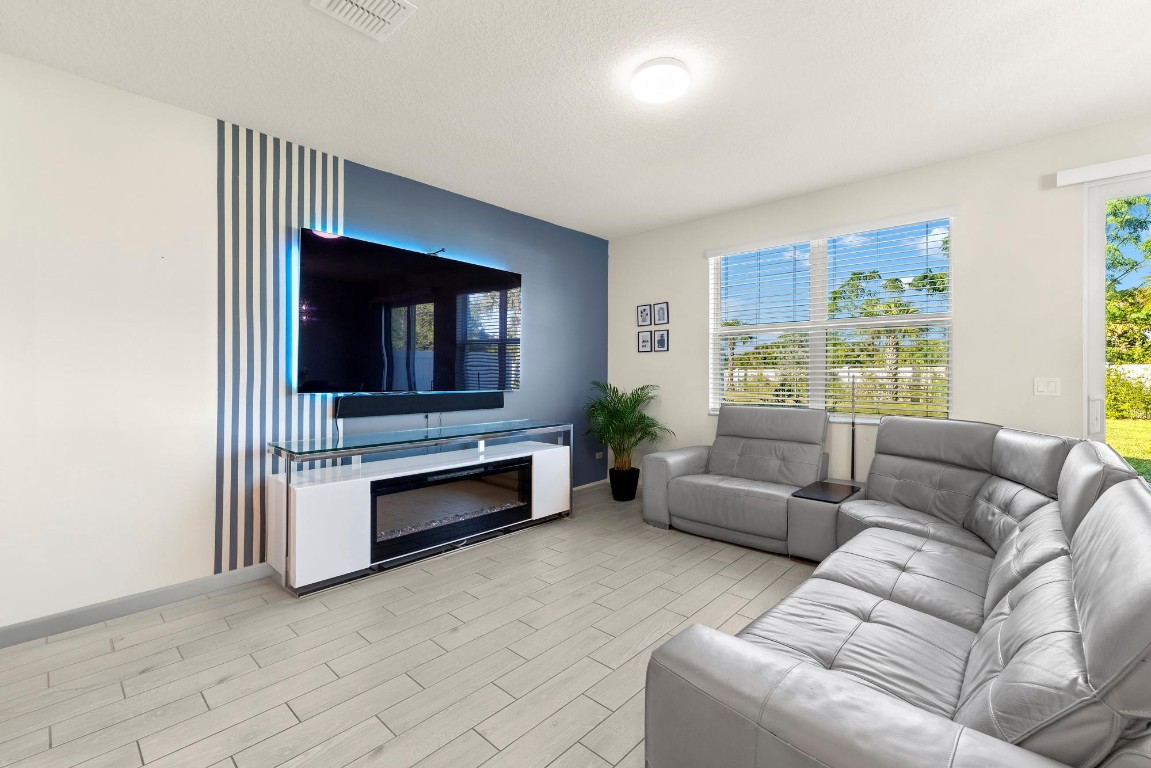 1653 Lindley Street, West Palm Beach