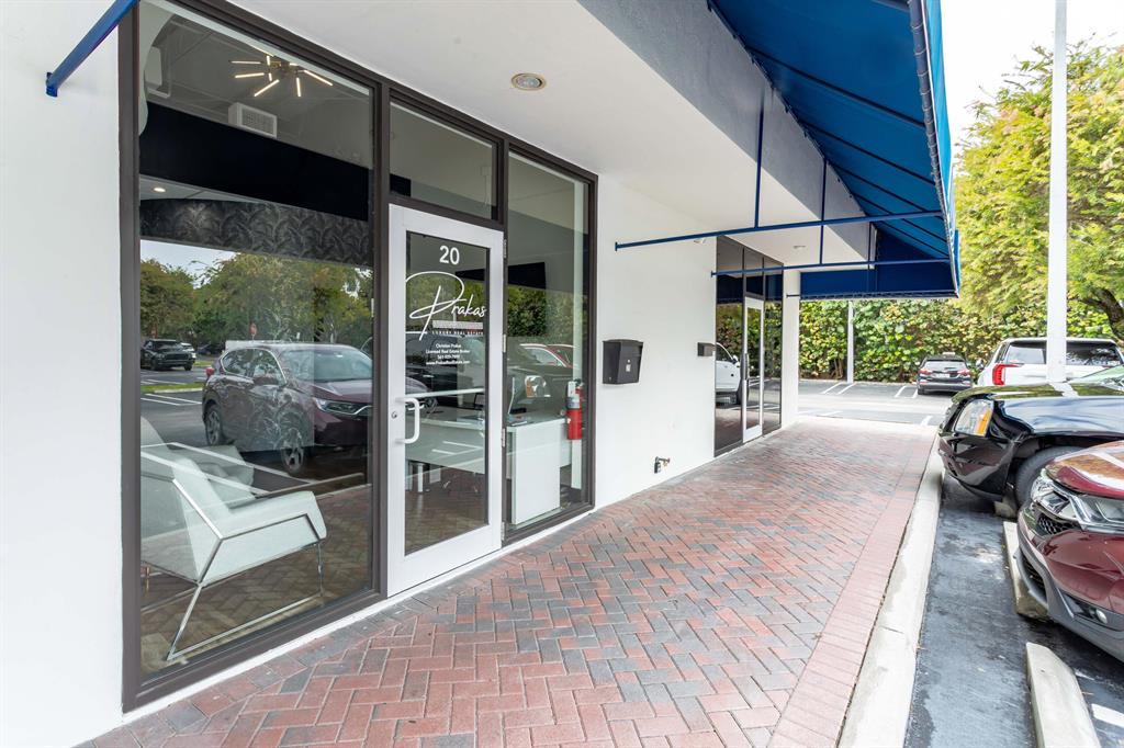 900 E Atlantic Avenue 20