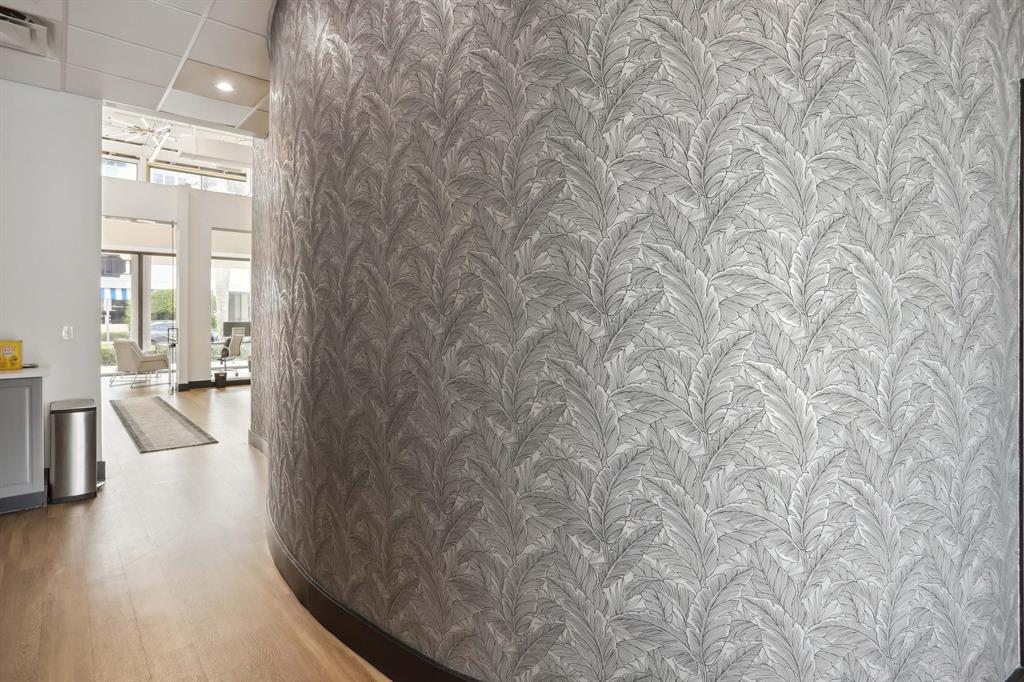 900 E Atlantic Avenue 20