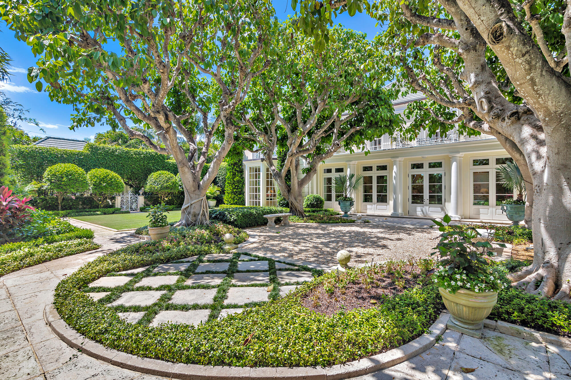 120 Via Del Lago, Palm Beach