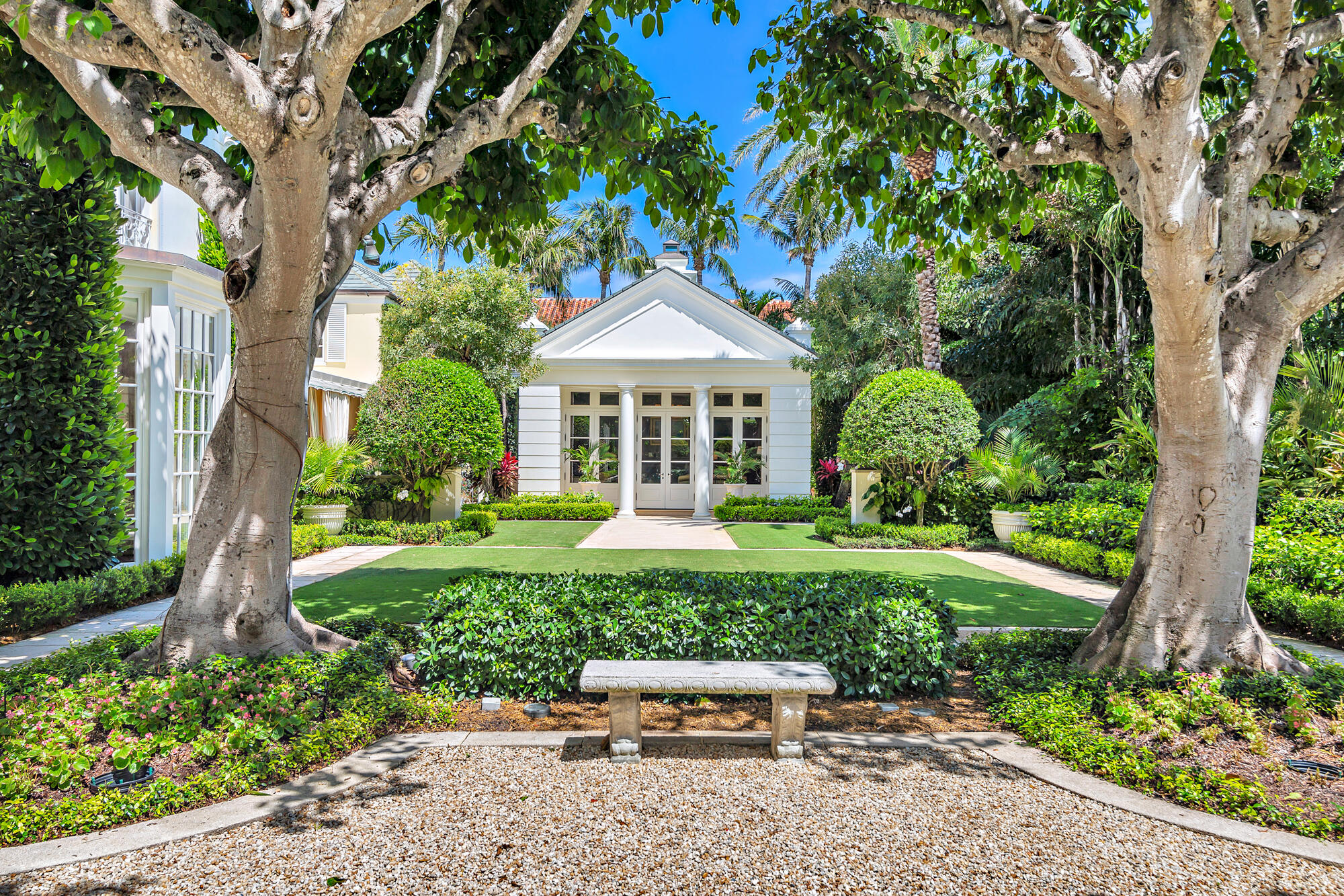 120 Via Del Lago, Palm Beach