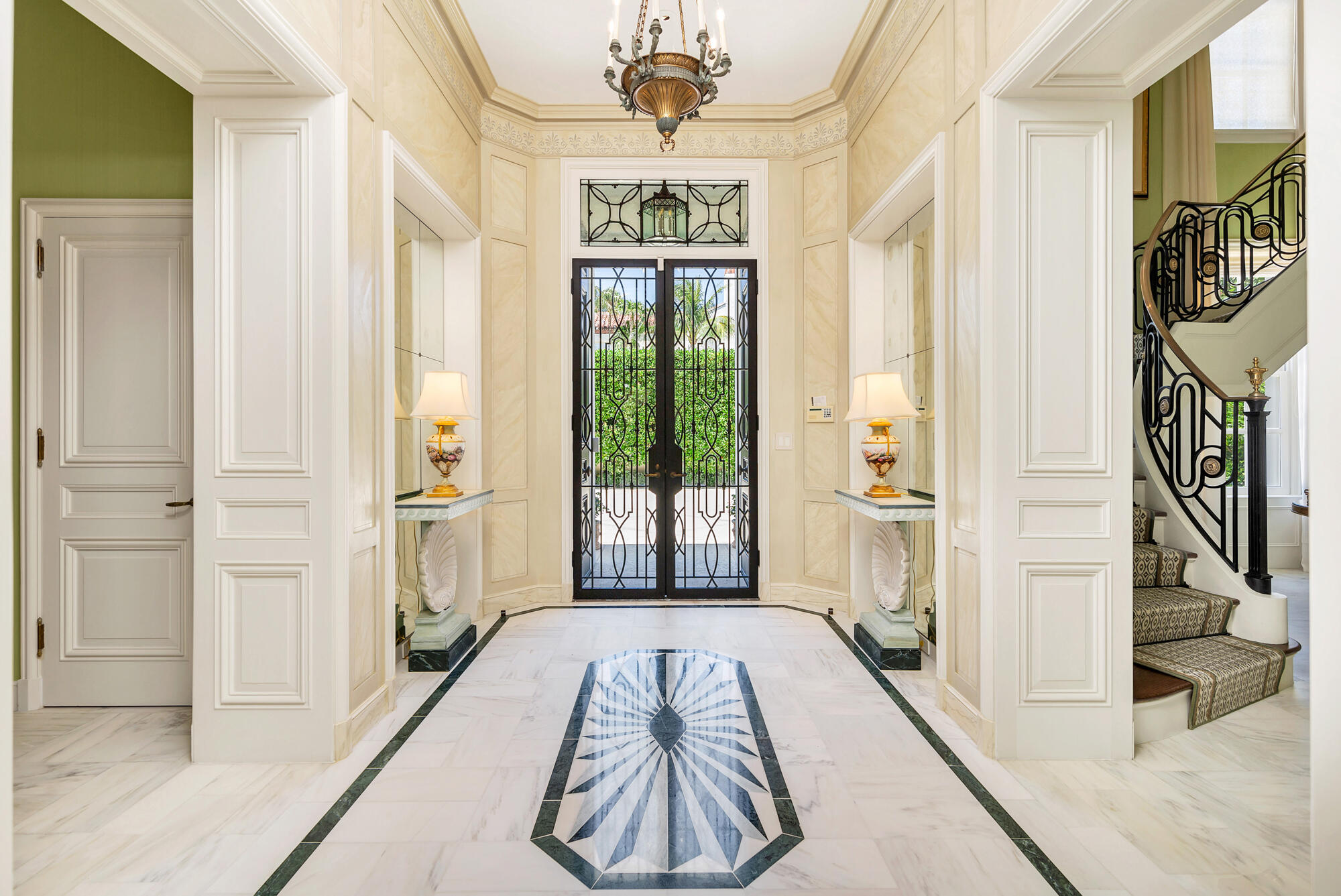 120 Via Del Lago, Palm Beach