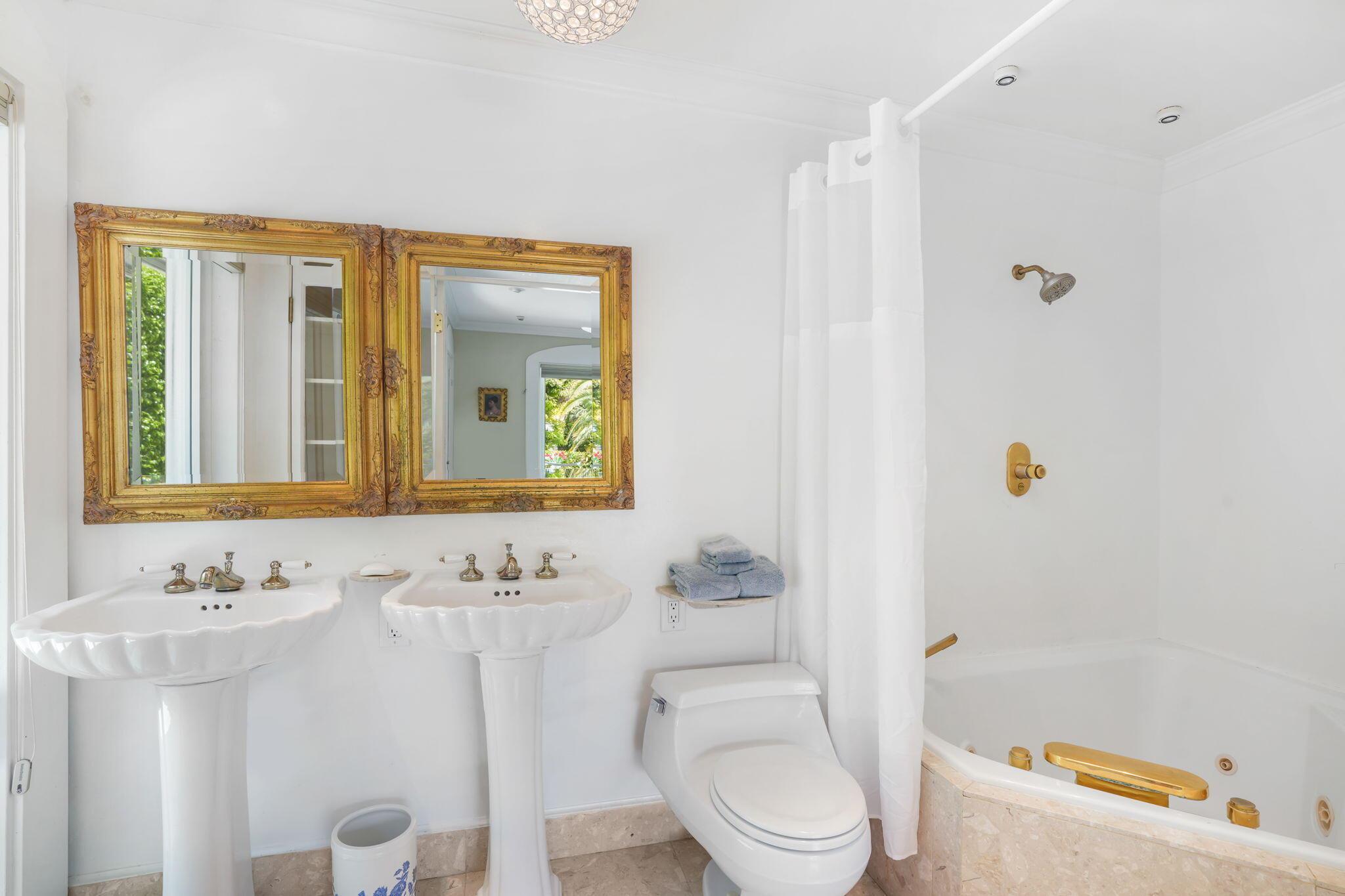 714 S Atlantic Drive