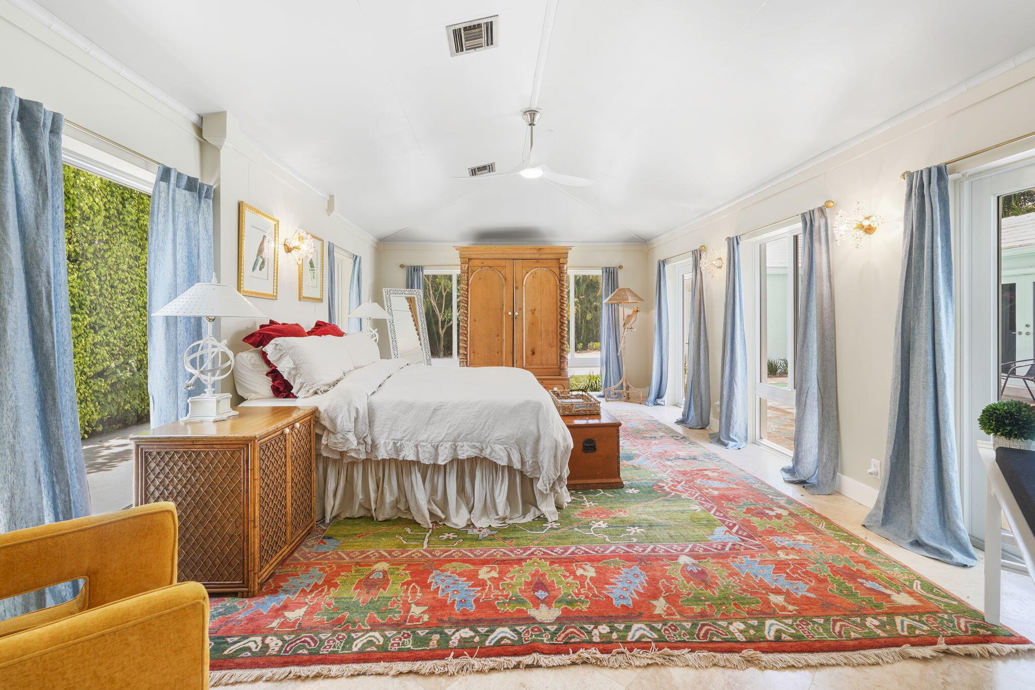 714 S Atlantic Drive