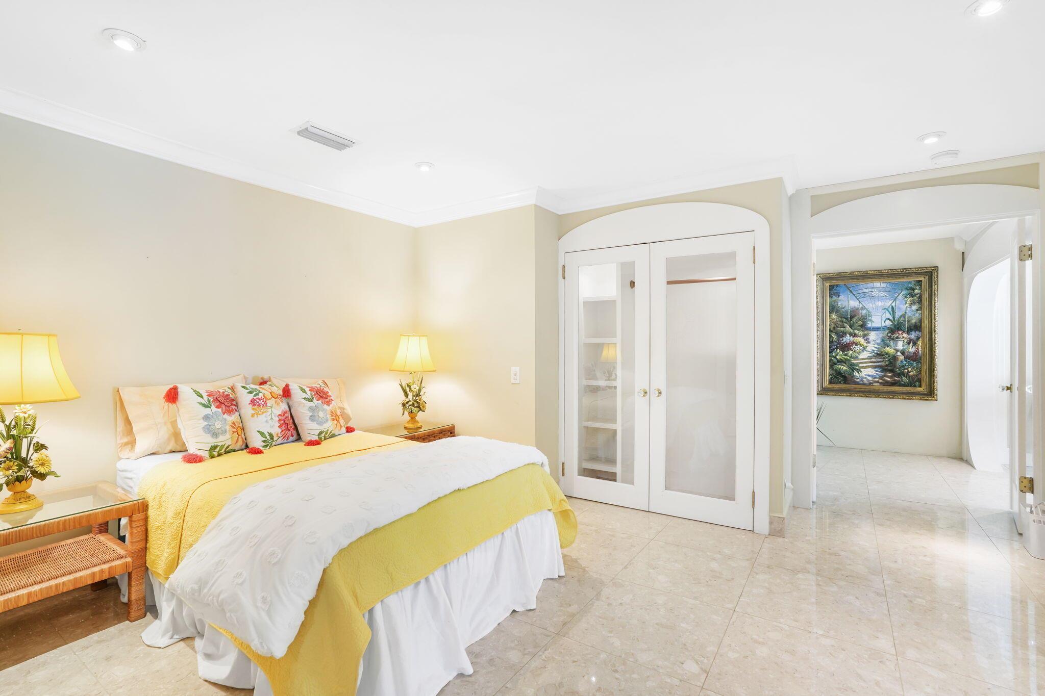 714 S Atlantic Drive