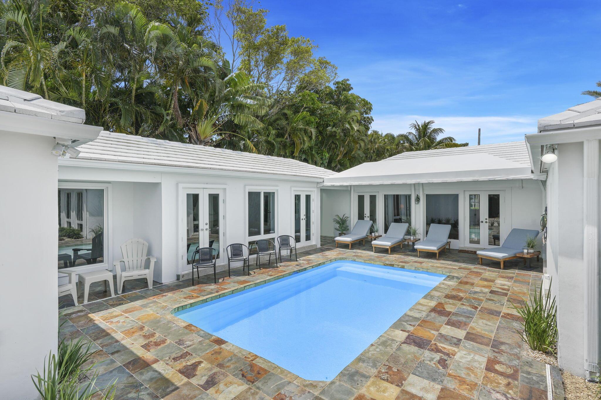 714 S Atlantic Drive