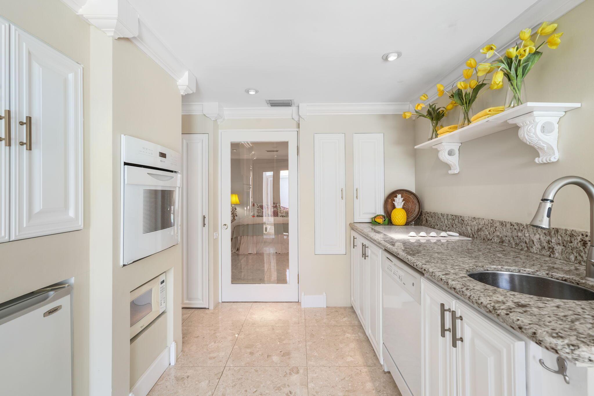 714 S Atlantic Drive