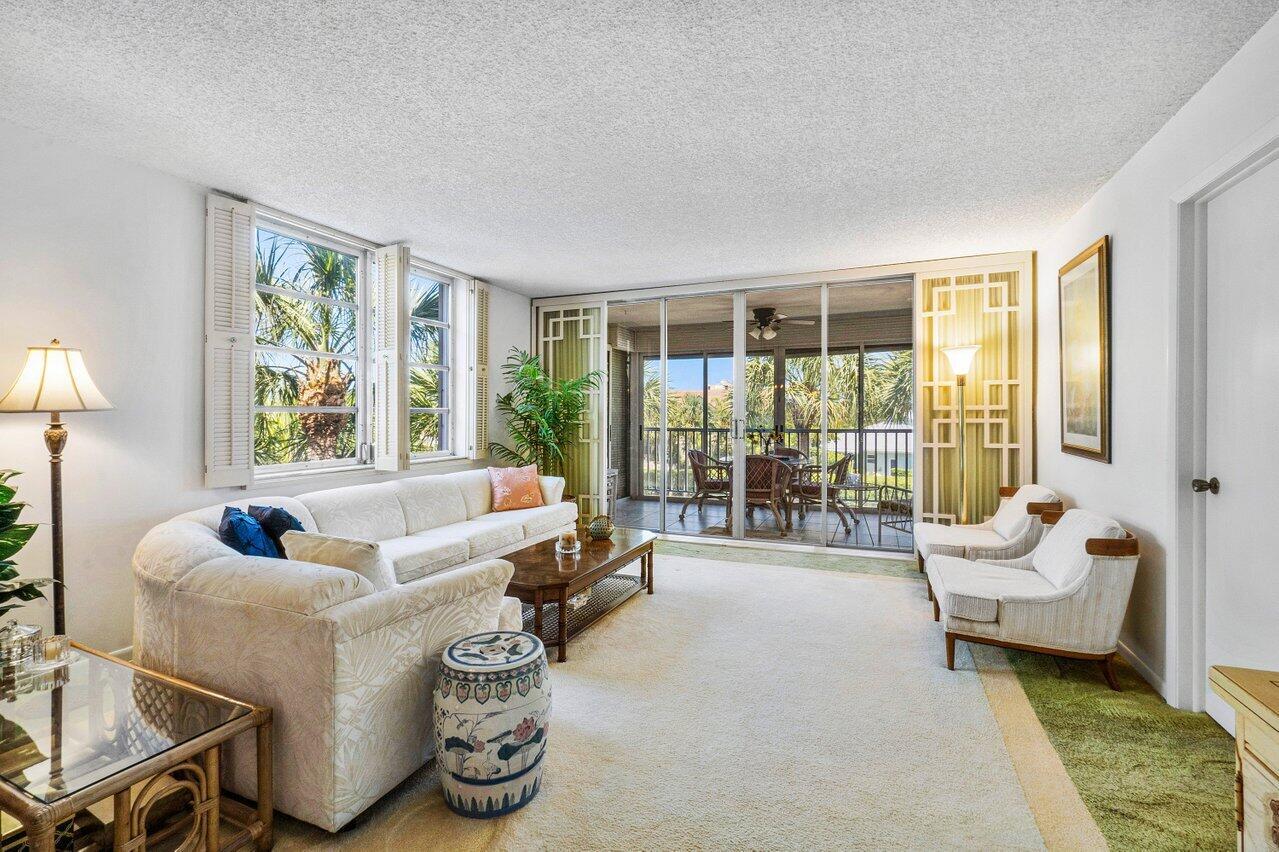 930 Dogwood Drive 355