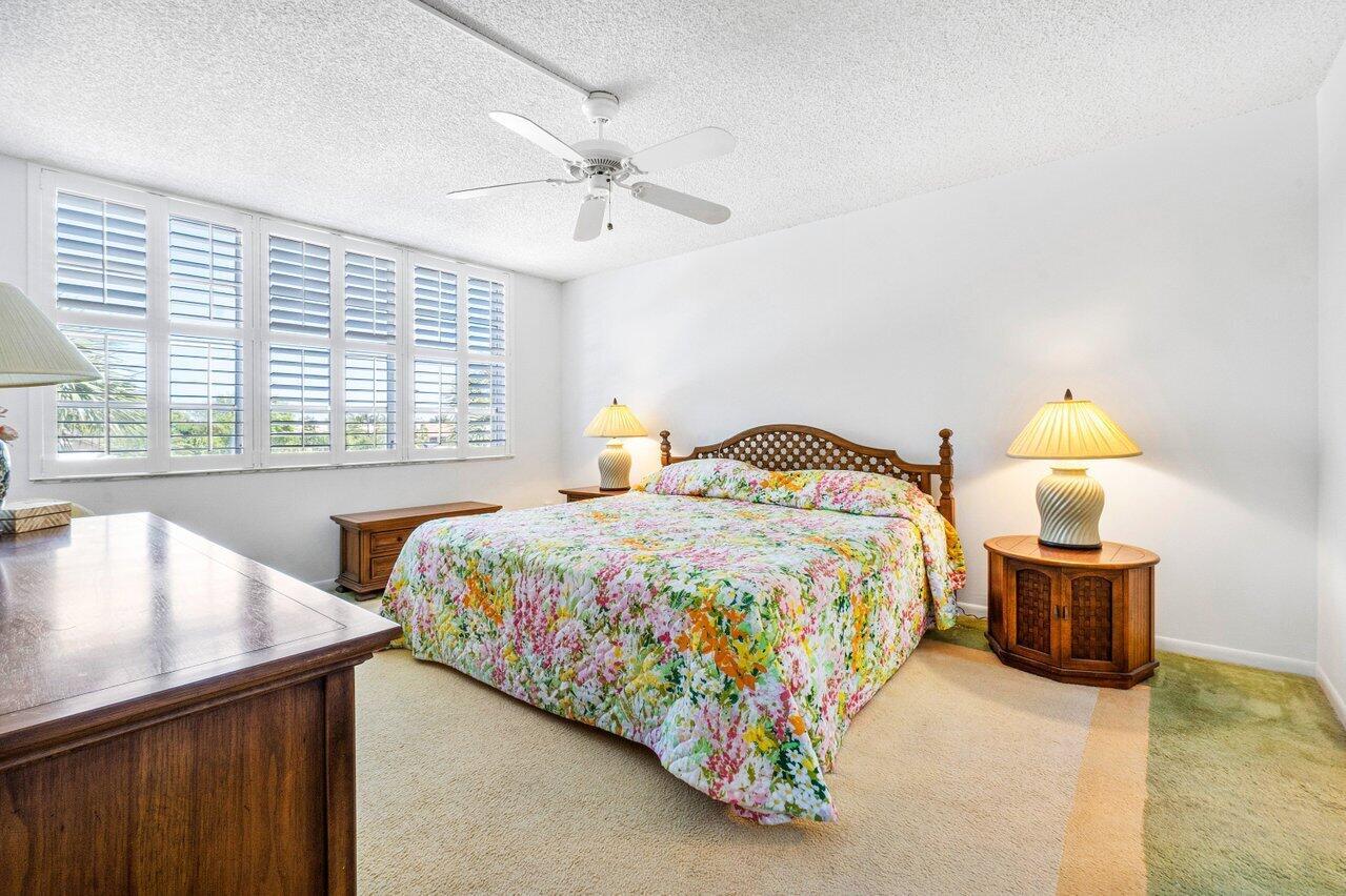 930 Dogwood Drive 355